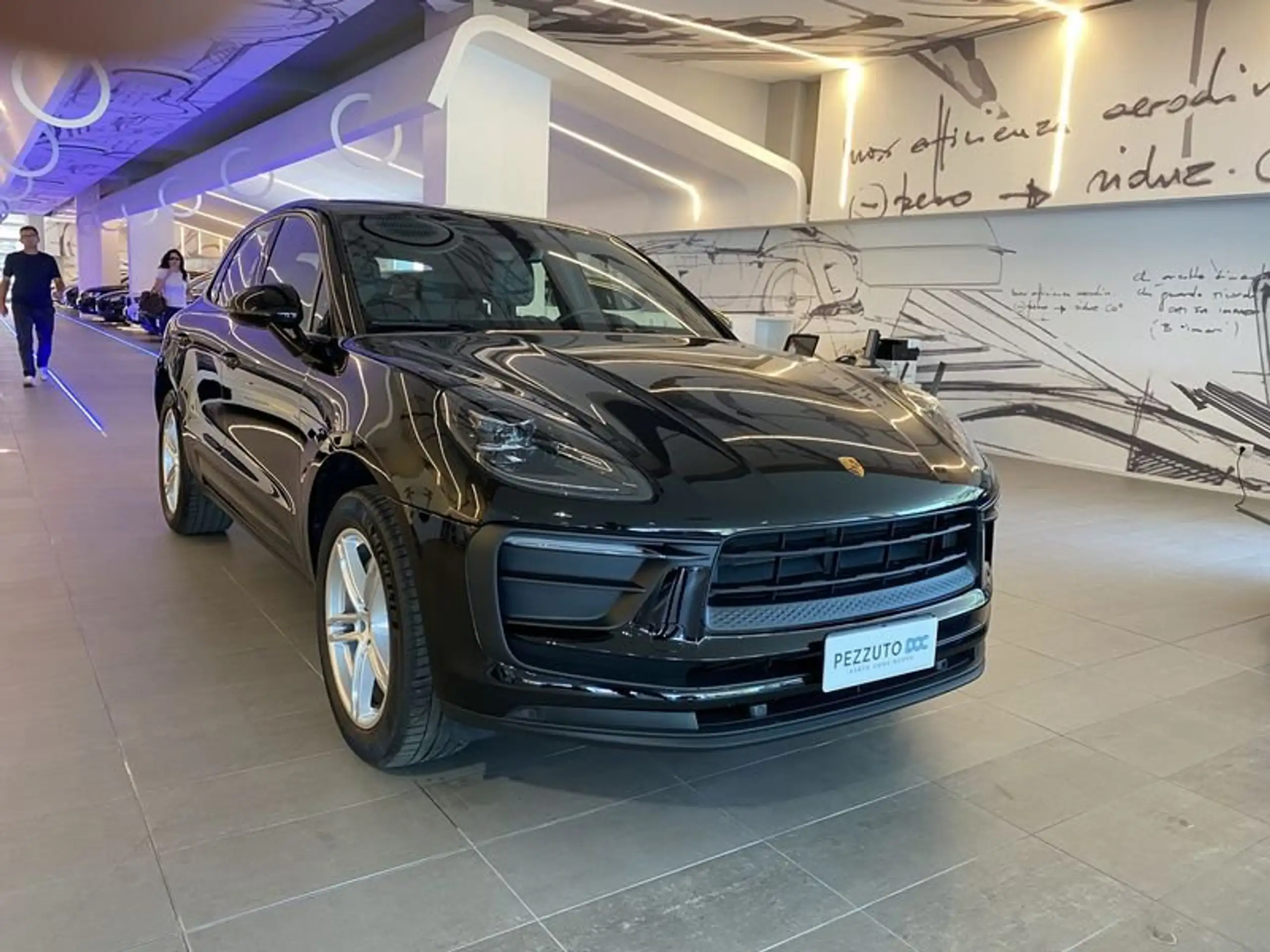 Porsche - Macan