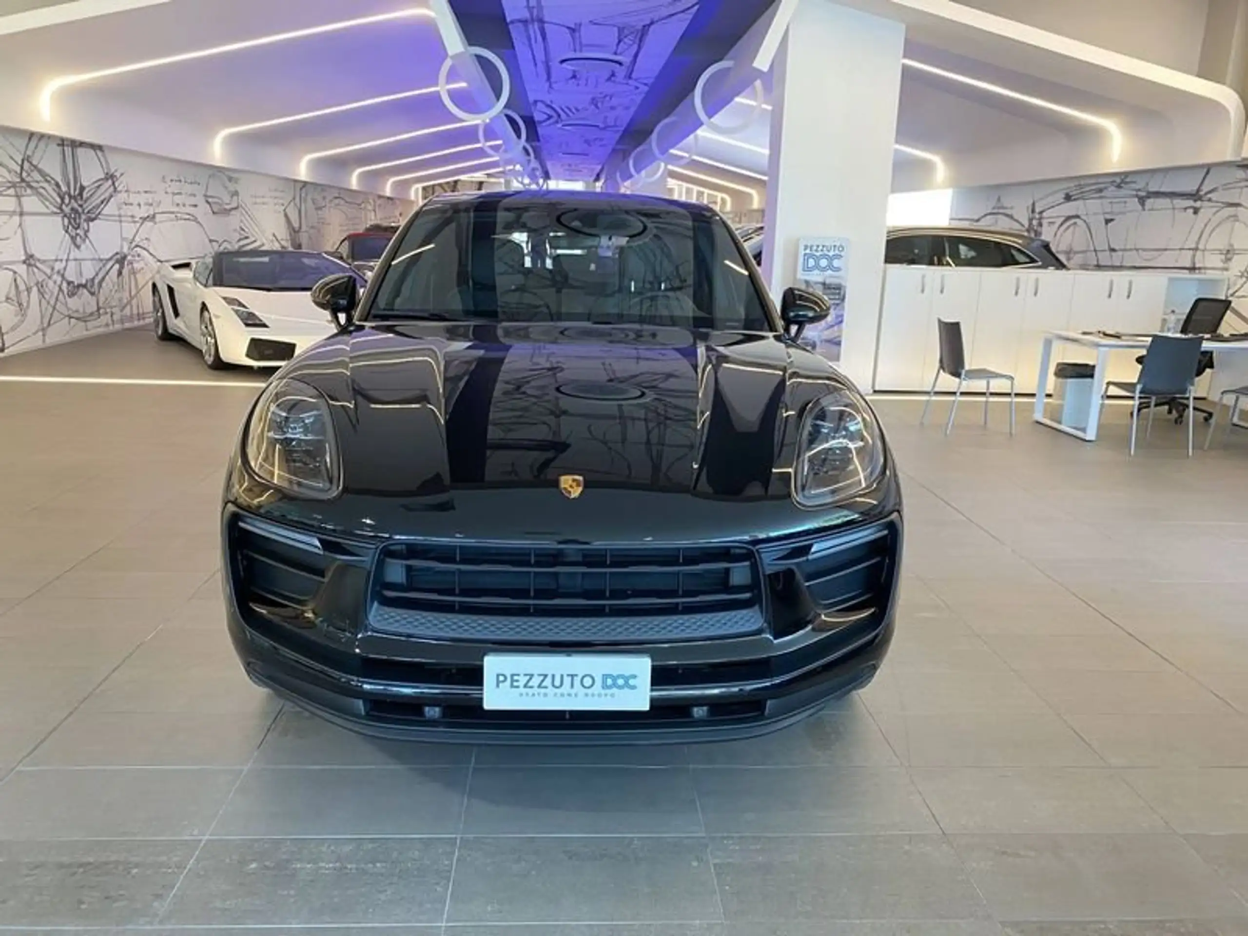 Porsche - Macan