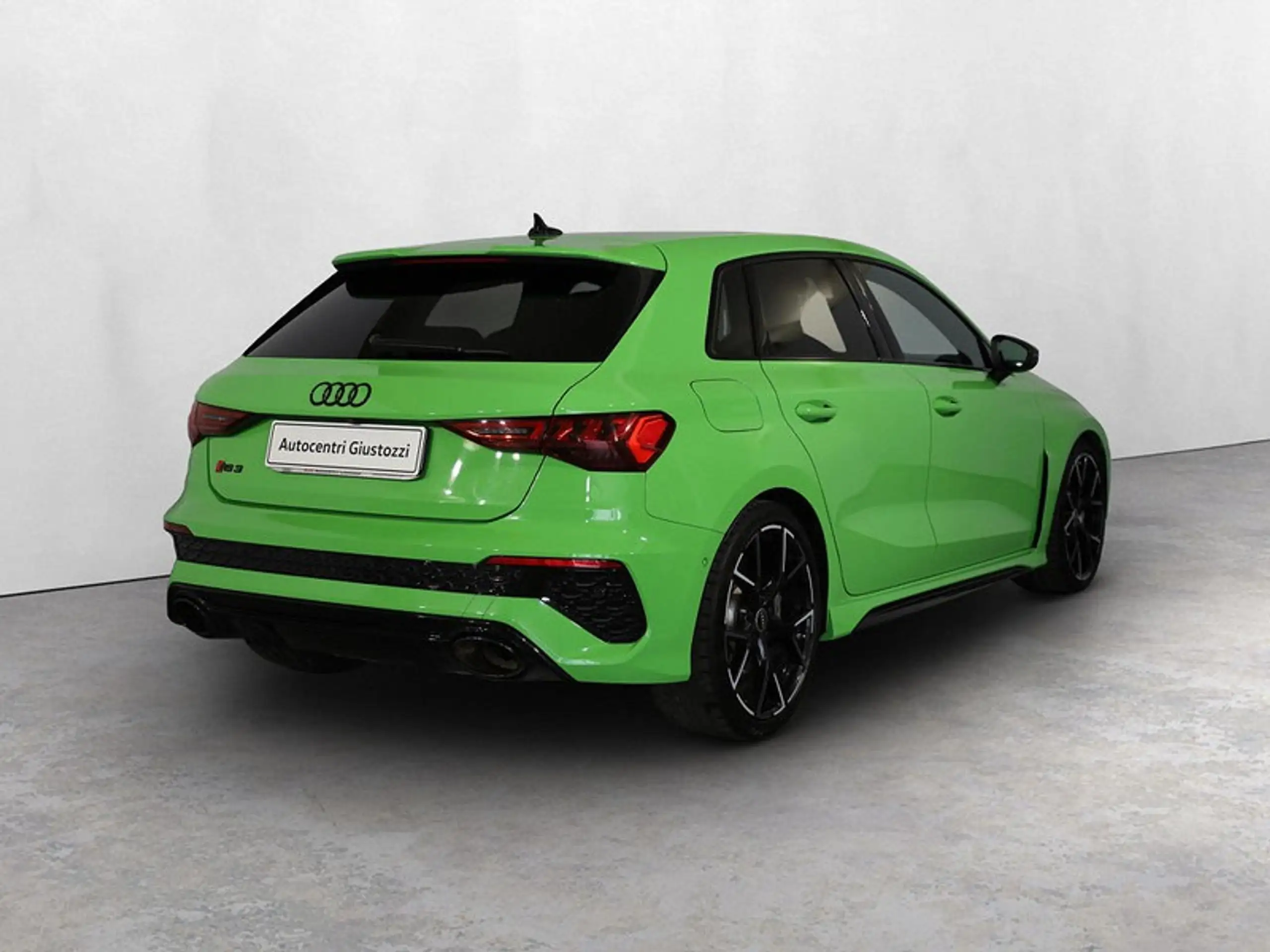 Audi - RS3