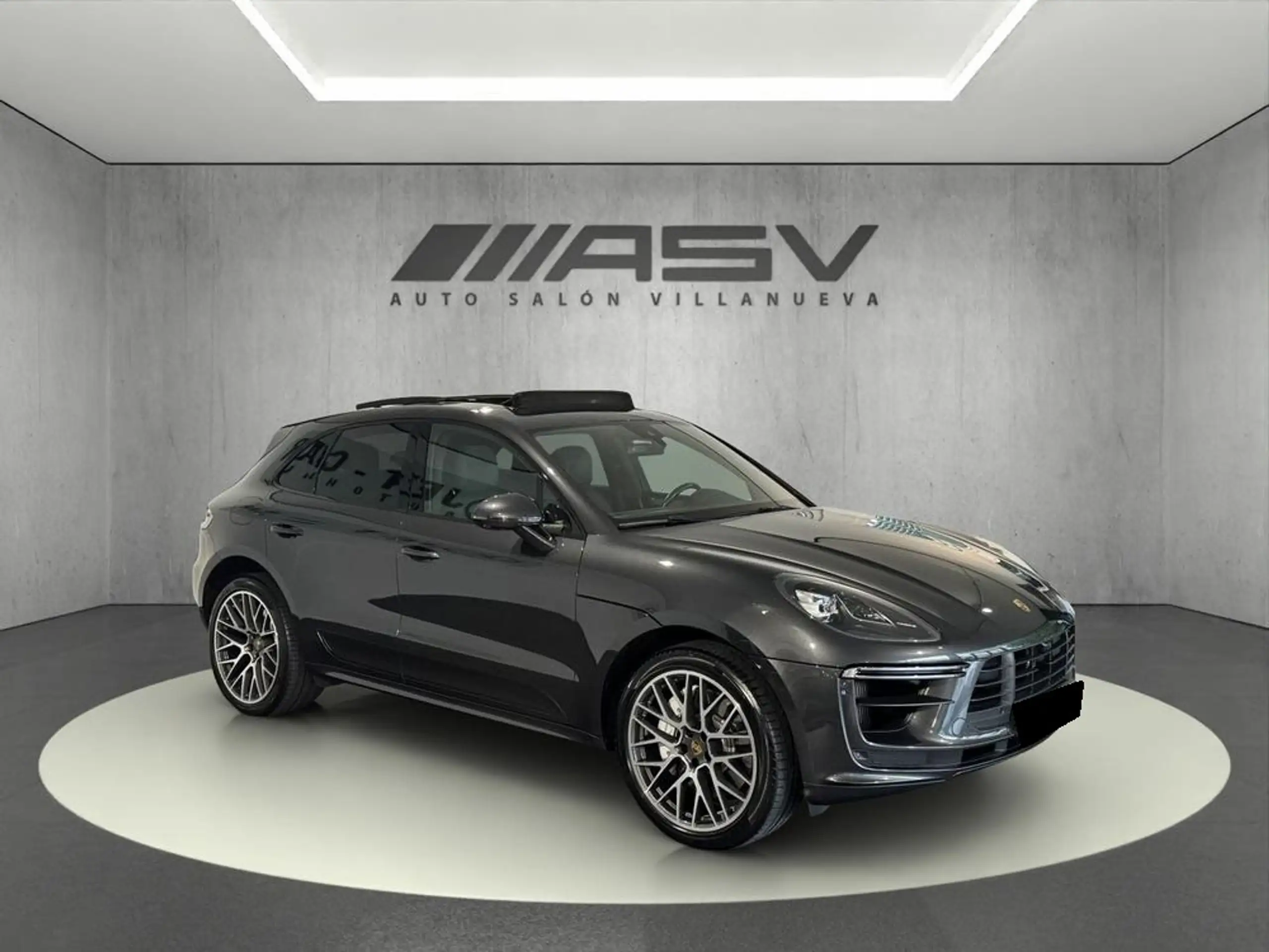 Porsche - Macan