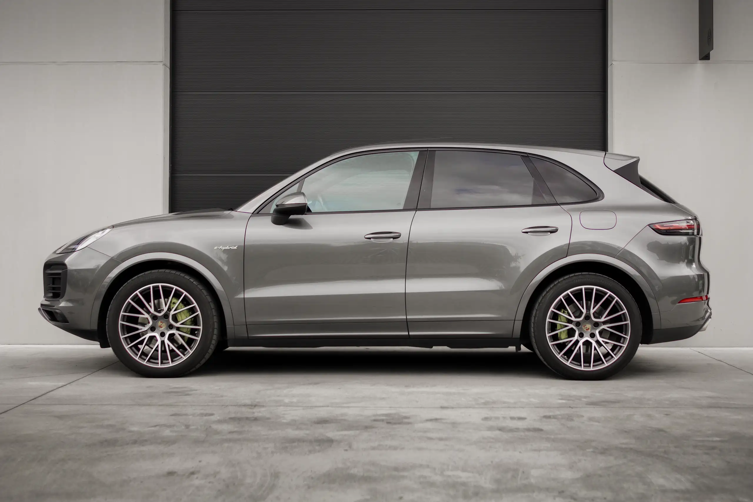 Porsche - Cayenne