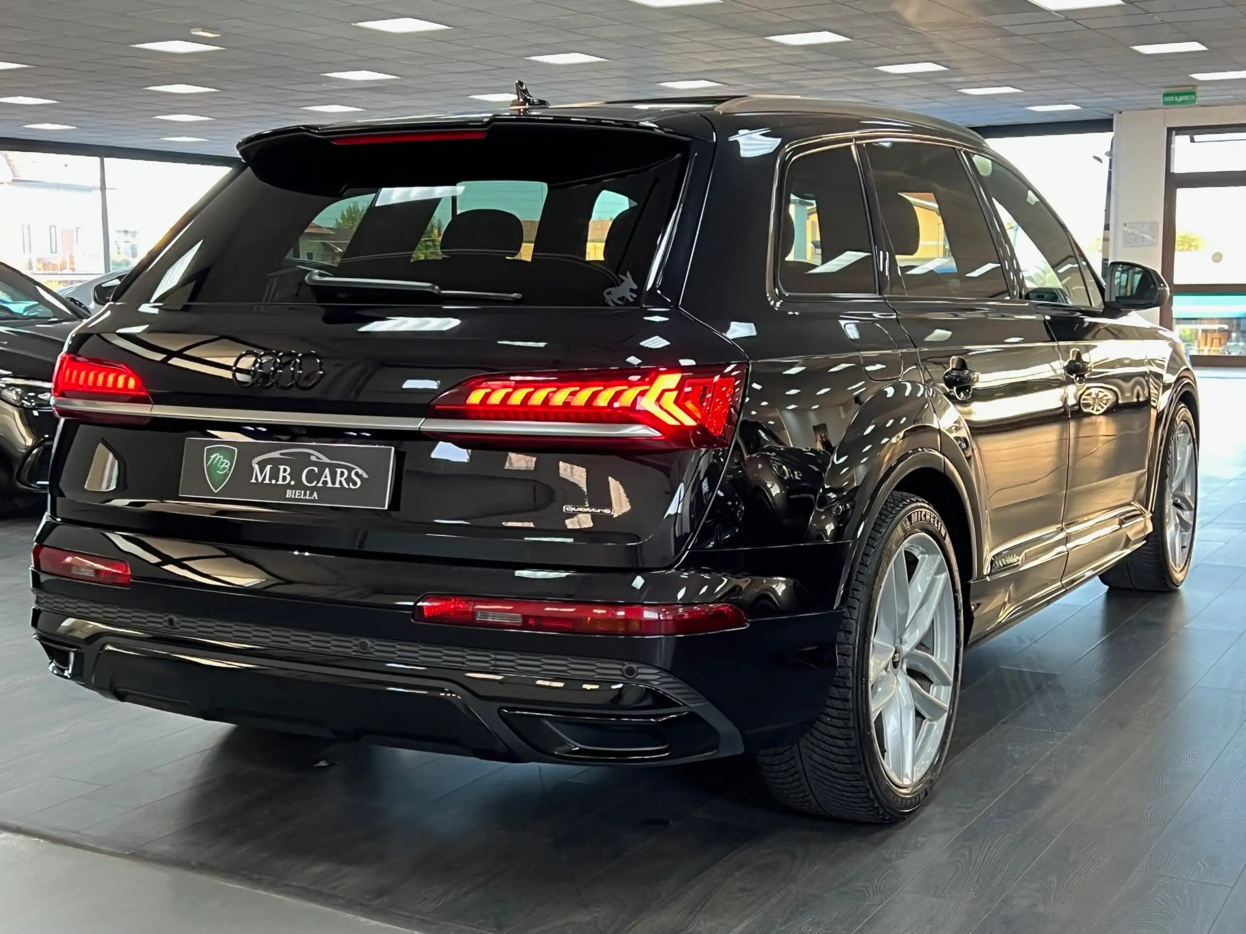 Audi - Q7