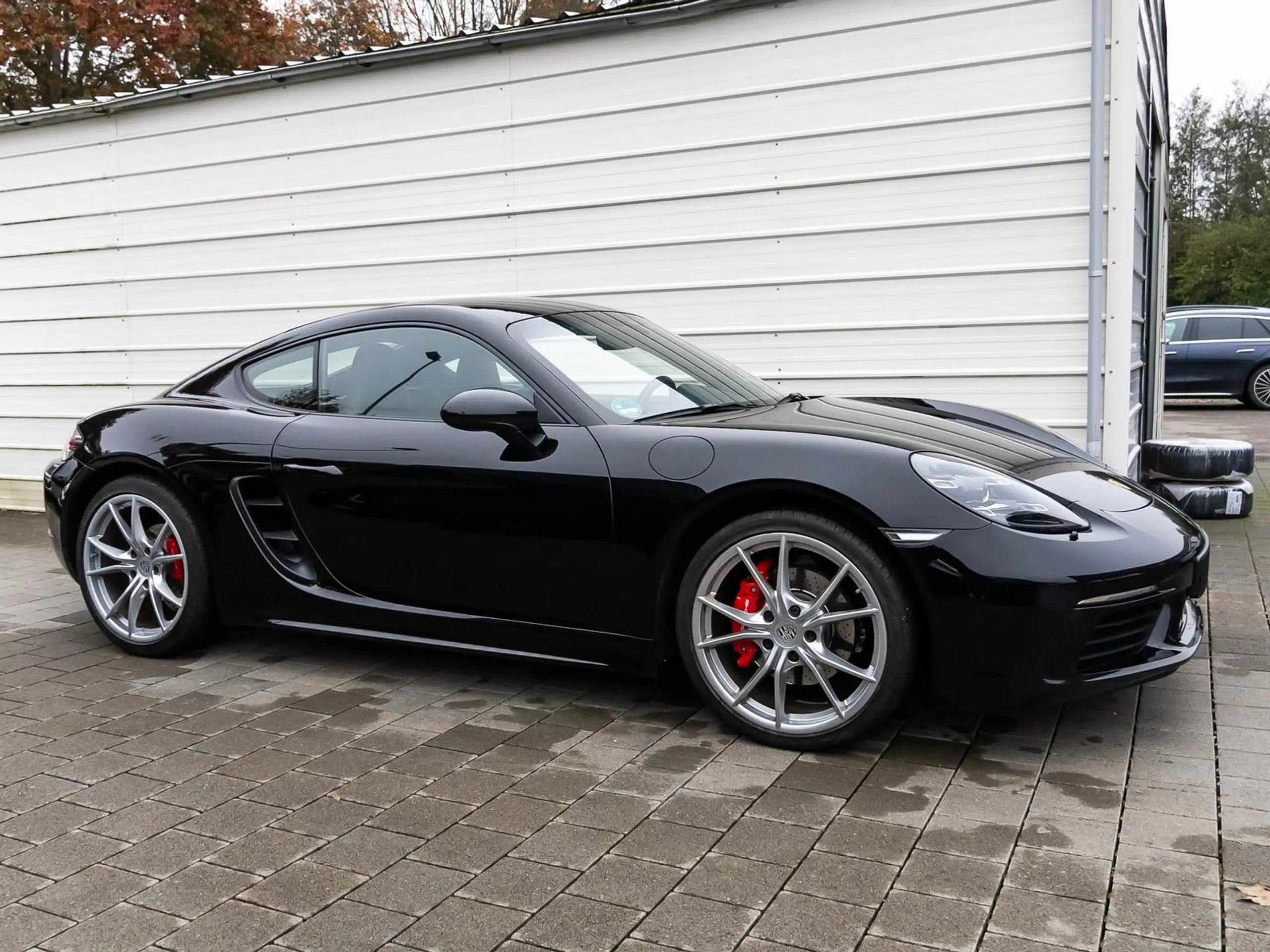 Porsche - Cayman