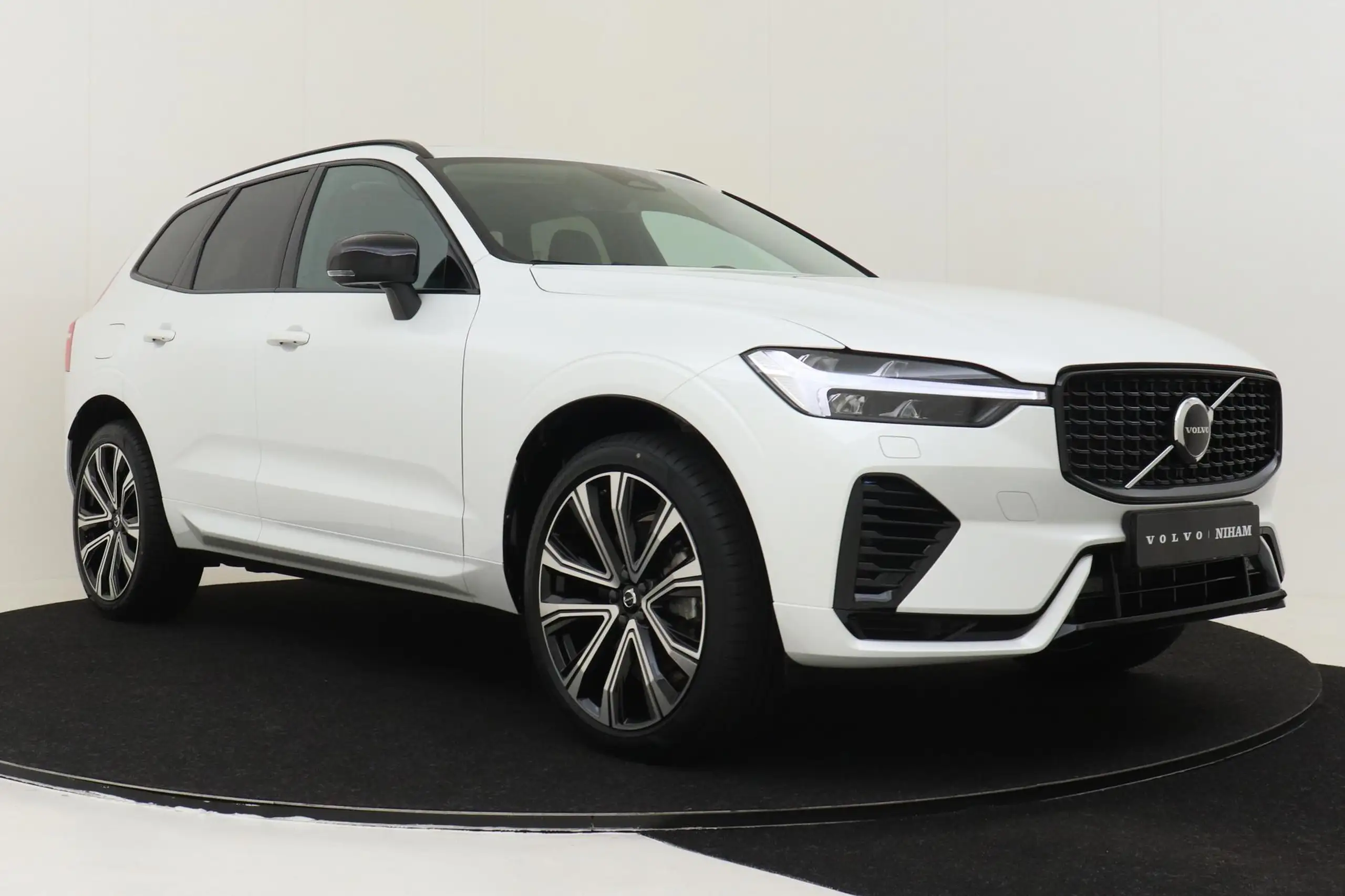 Volvo - XC60