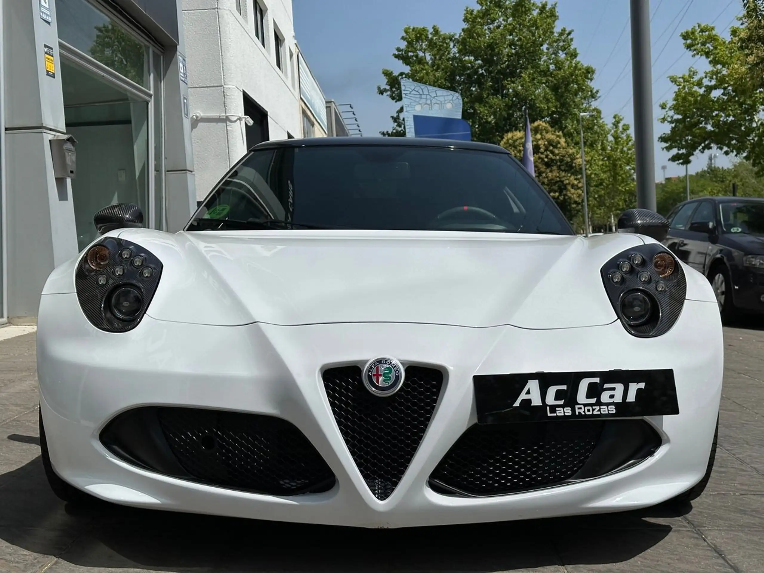 Alfa Romeo - 4C