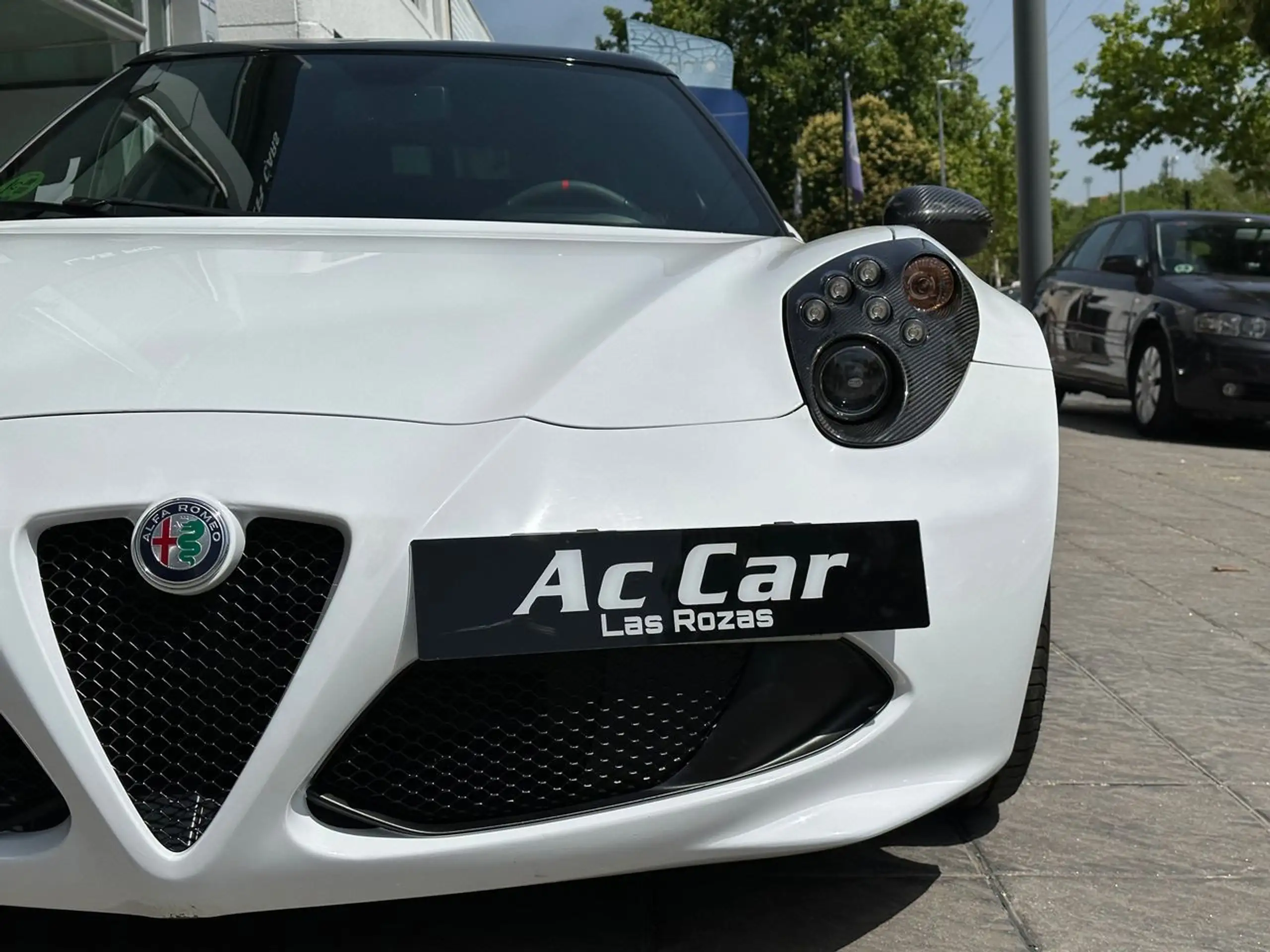 Alfa Romeo - 4C