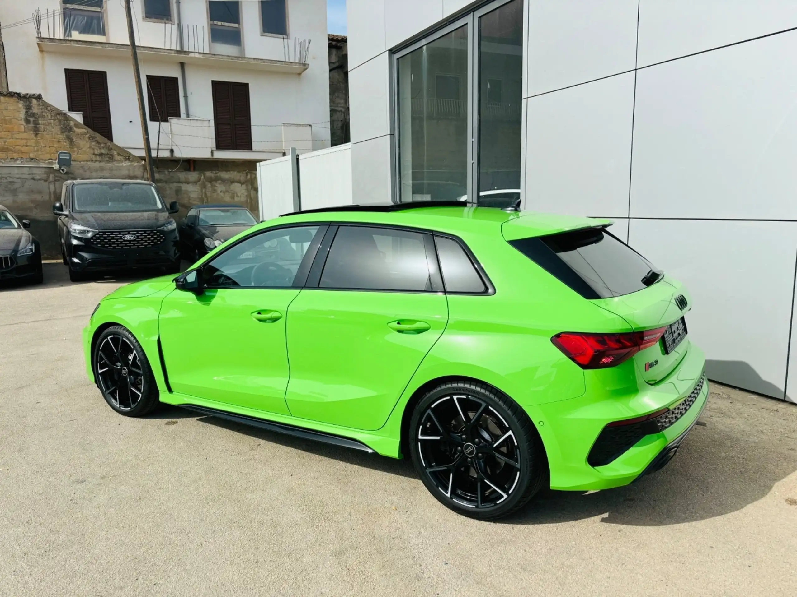 Audi - RS3