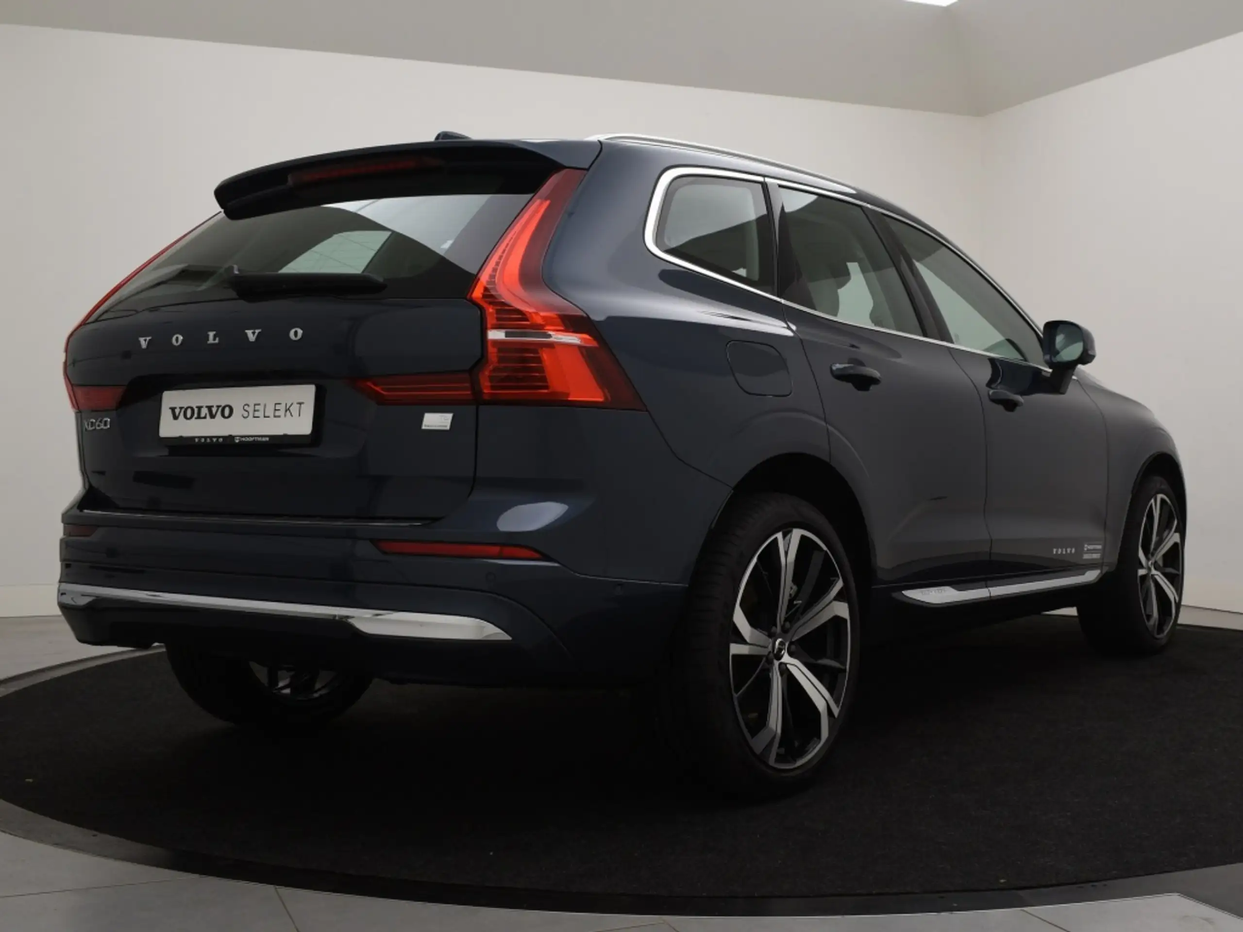 Volvo - XC60