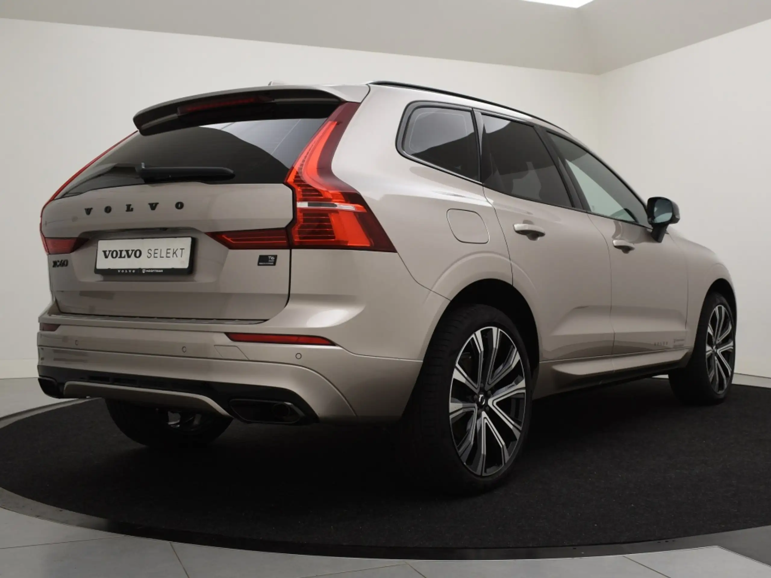 Volvo - XC60