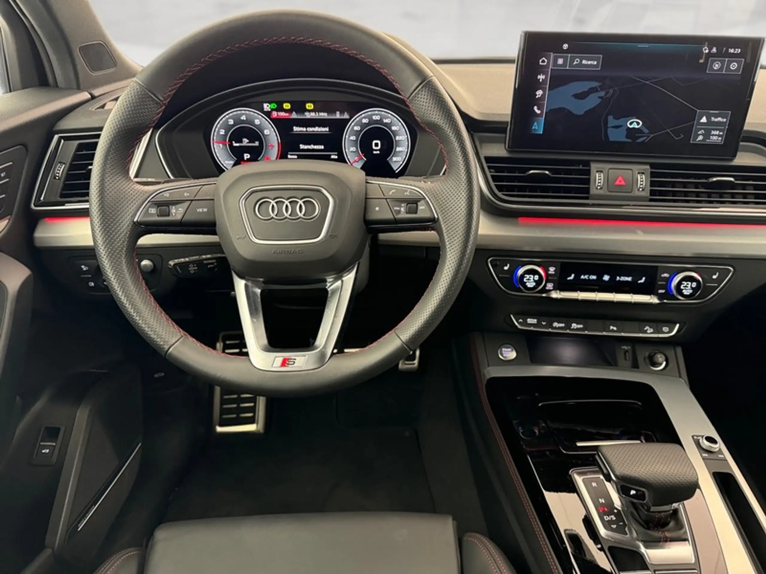 Audi - Q5