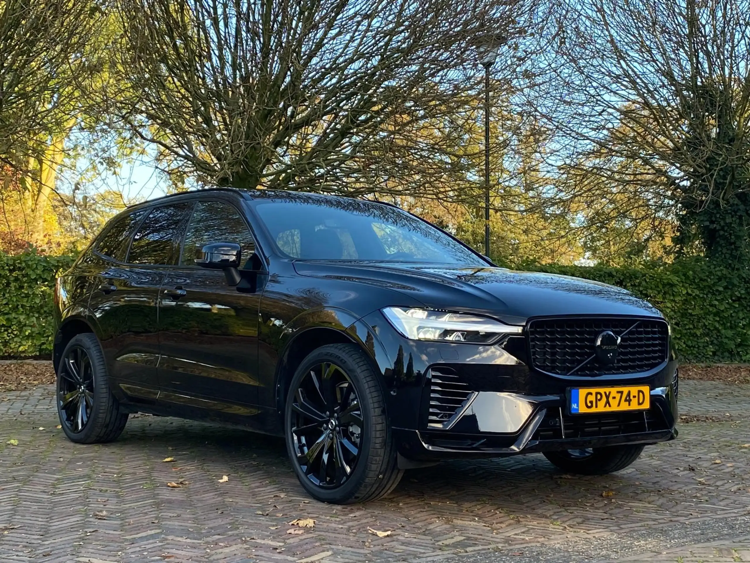 Volvo - XC60