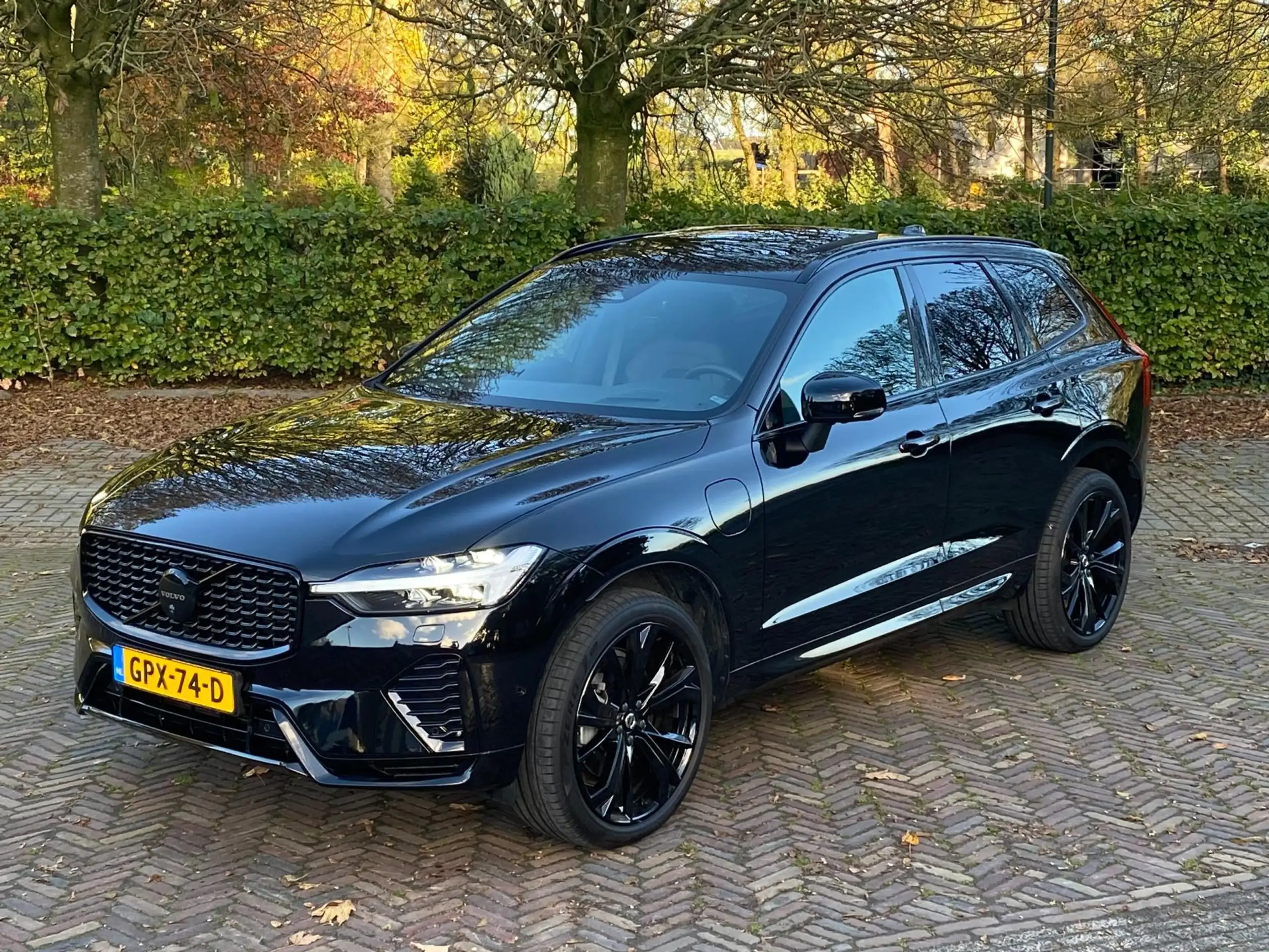 Volvo - XC60