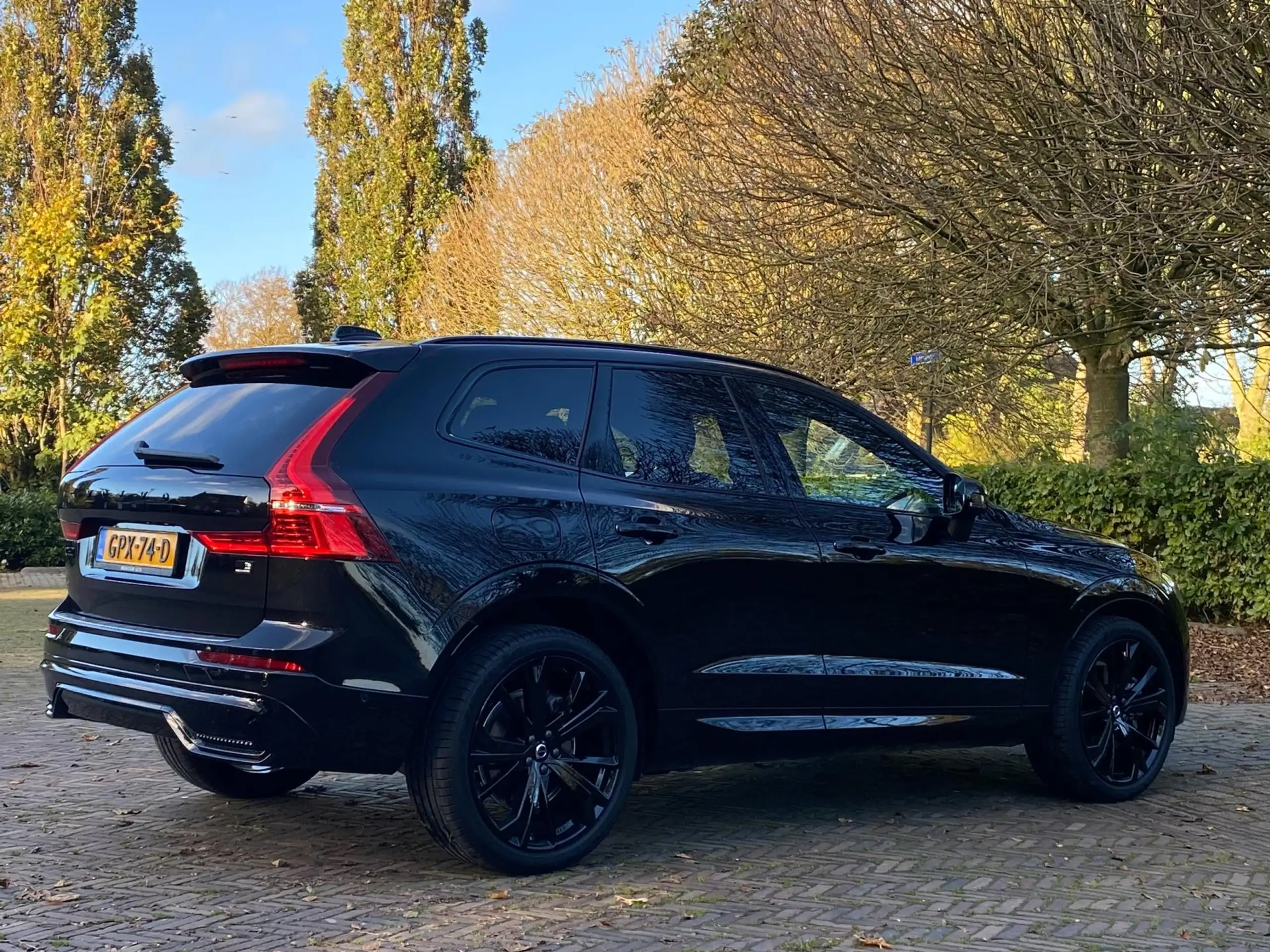 Volvo - XC60