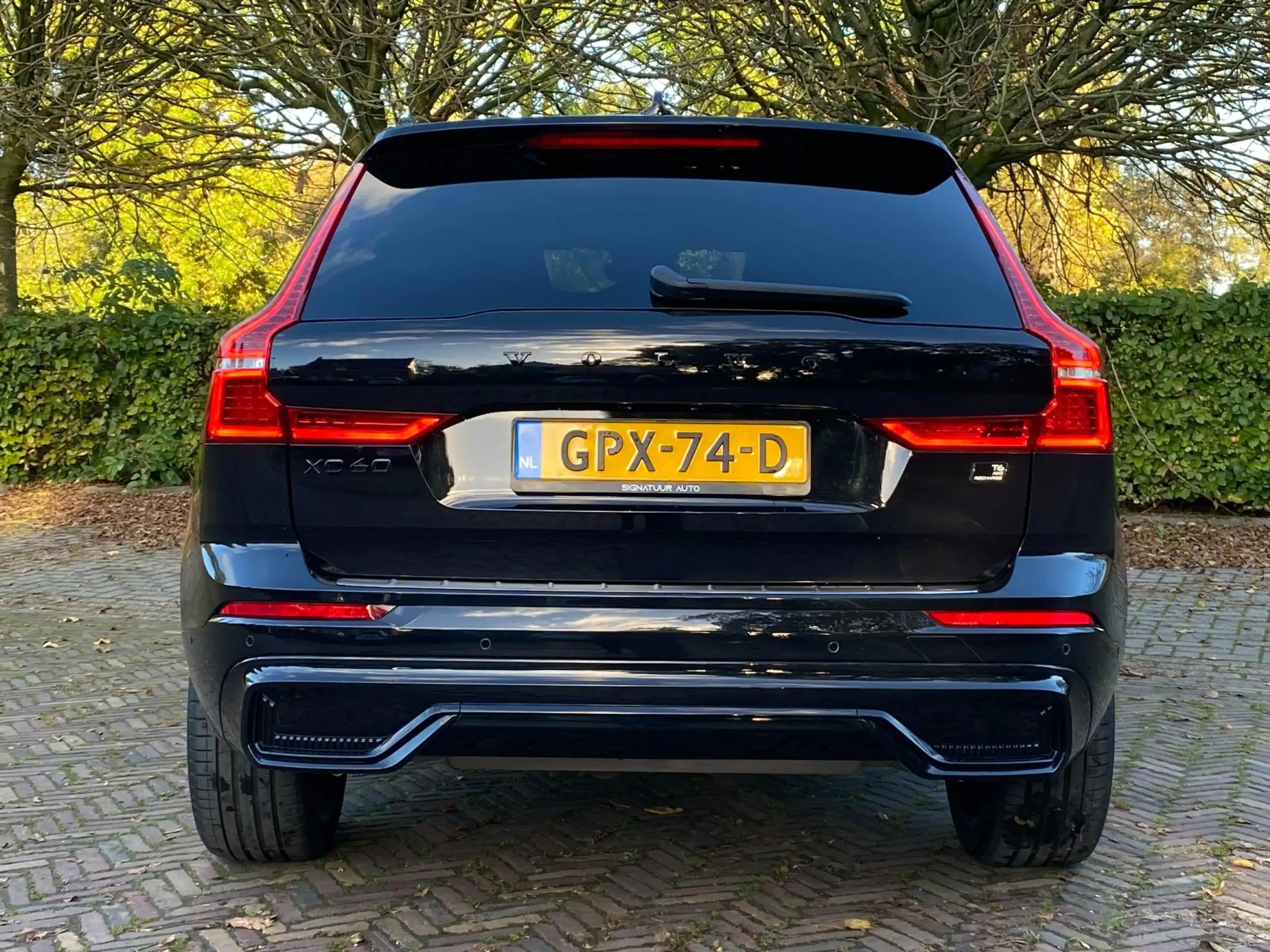 Volvo - XC60