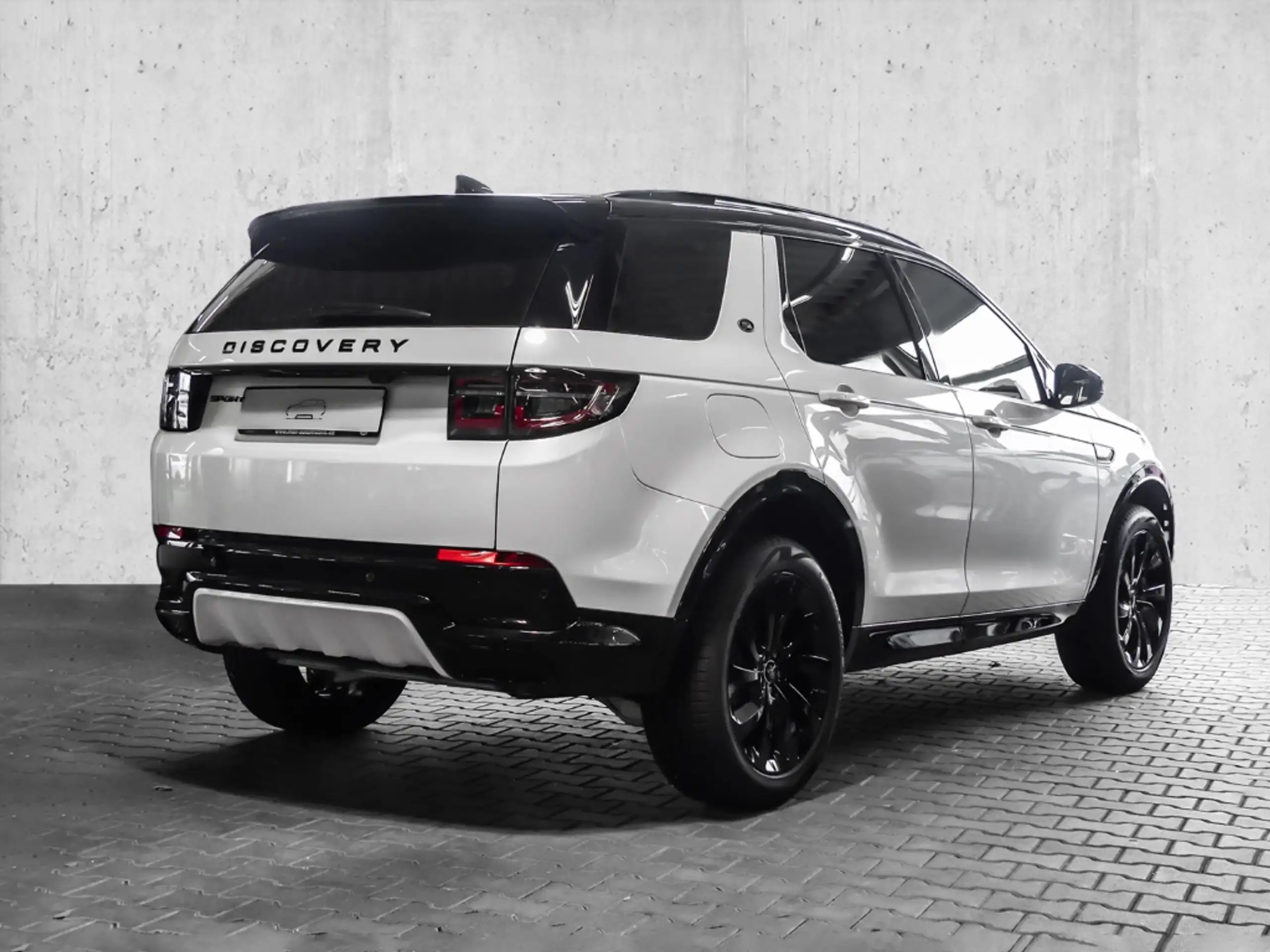 Land Rover - Discovery Sport