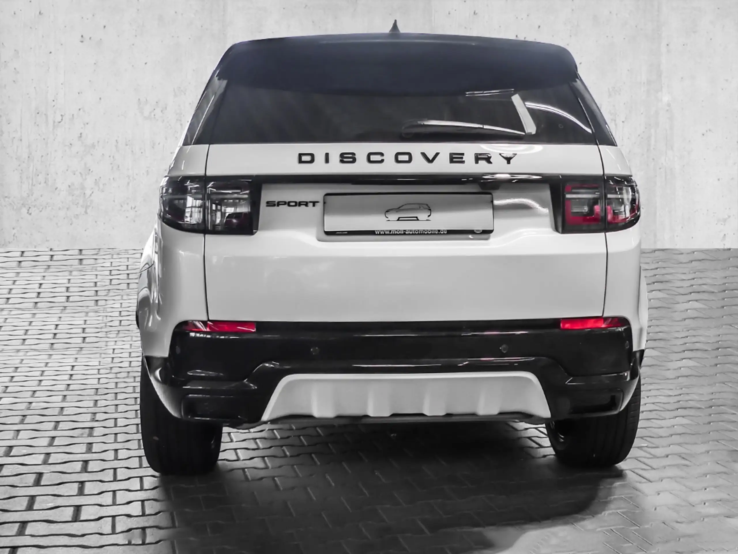 Land Rover - Discovery Sport