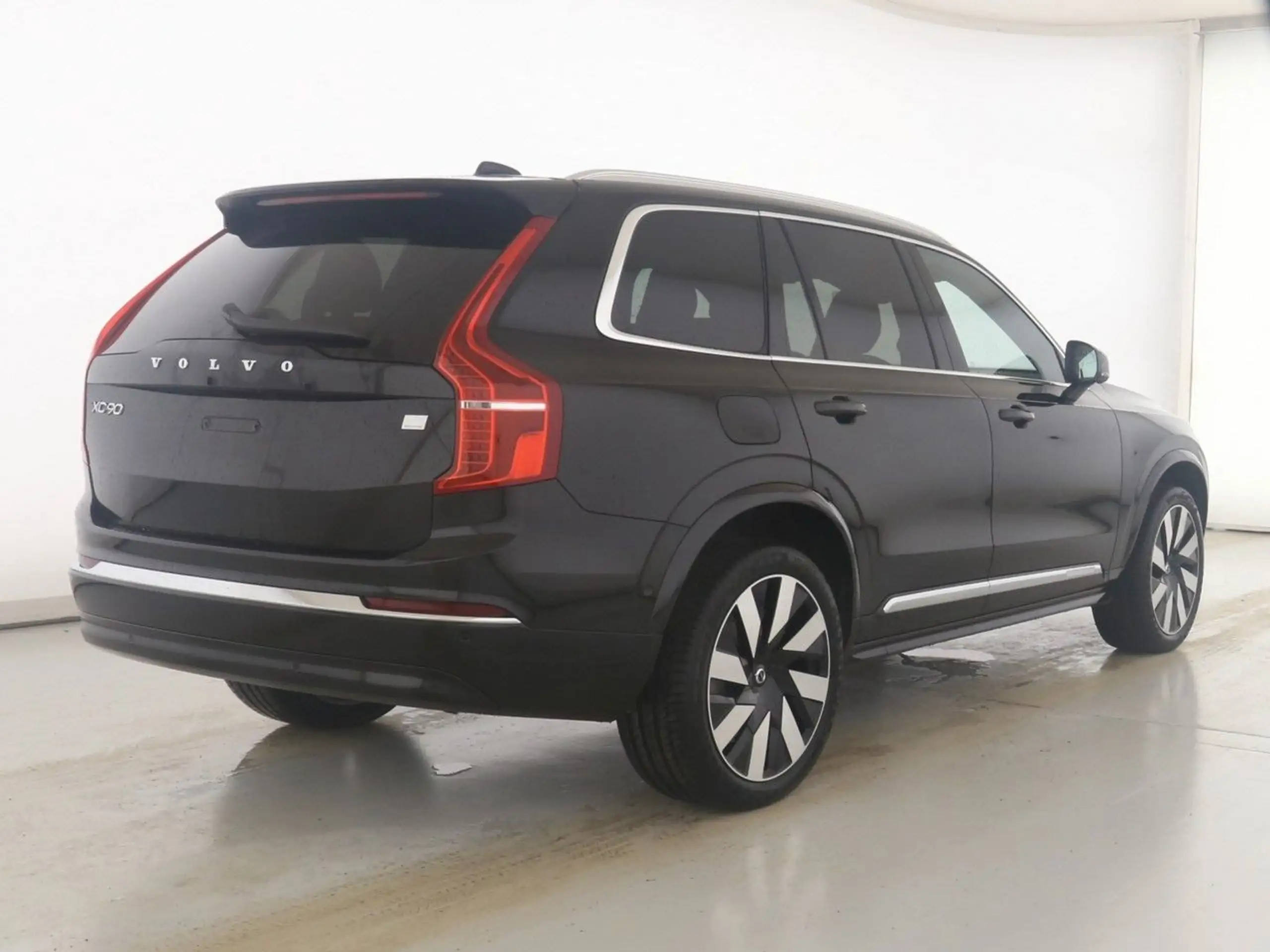 Volvo - XC90