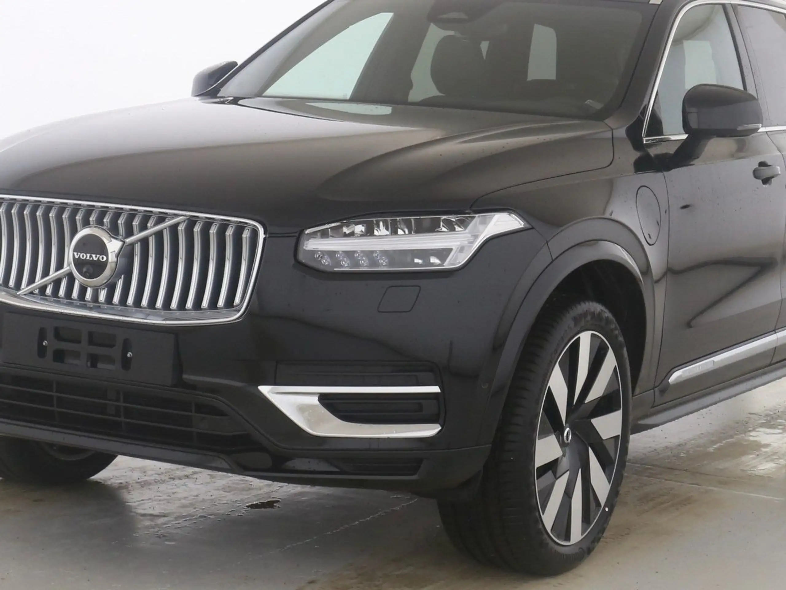 Volvo - XC90