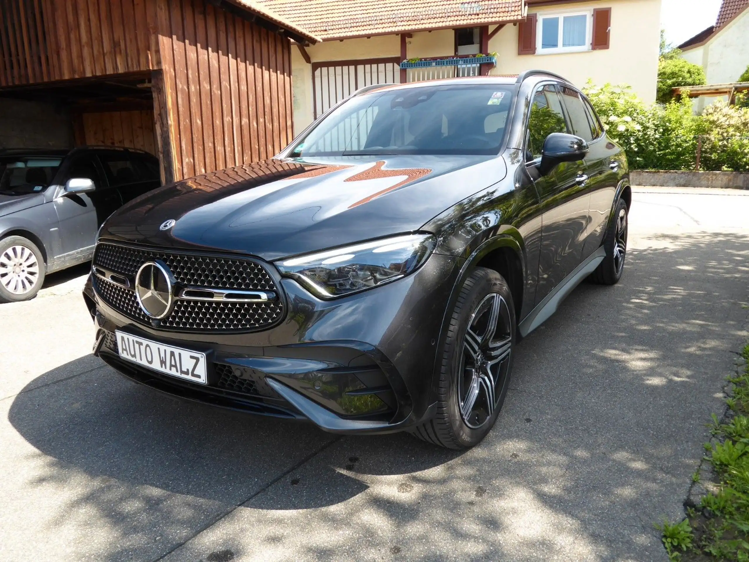 Mercedes-Benz GLC 300 2023