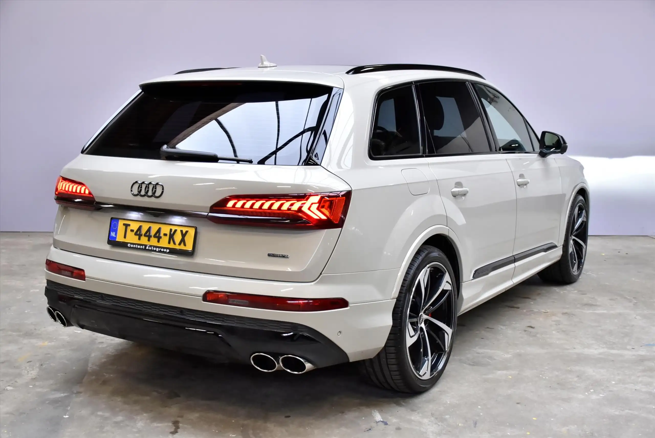 Audi - Q7