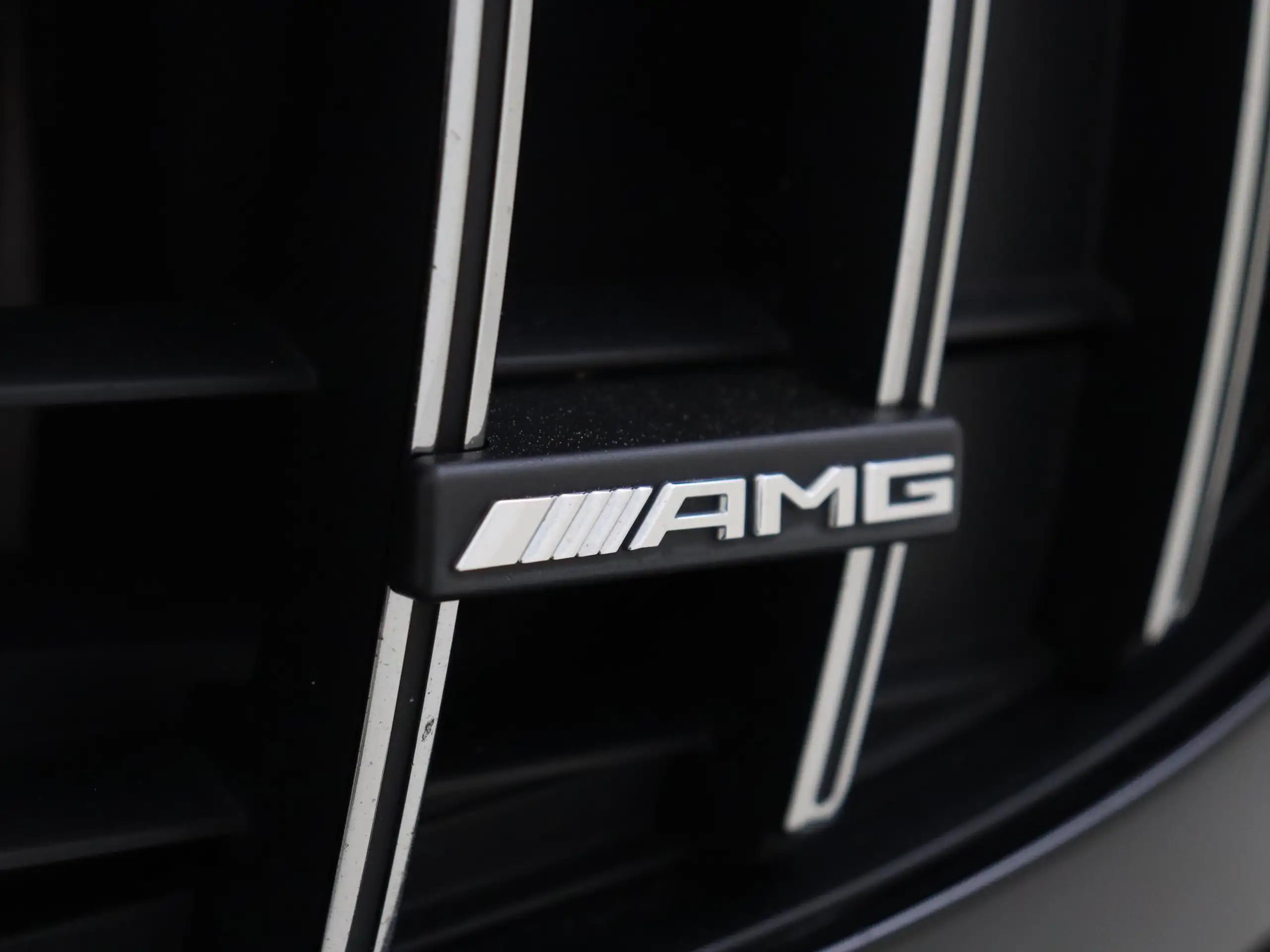 Mercedes-Benz - GLA 45 AMG