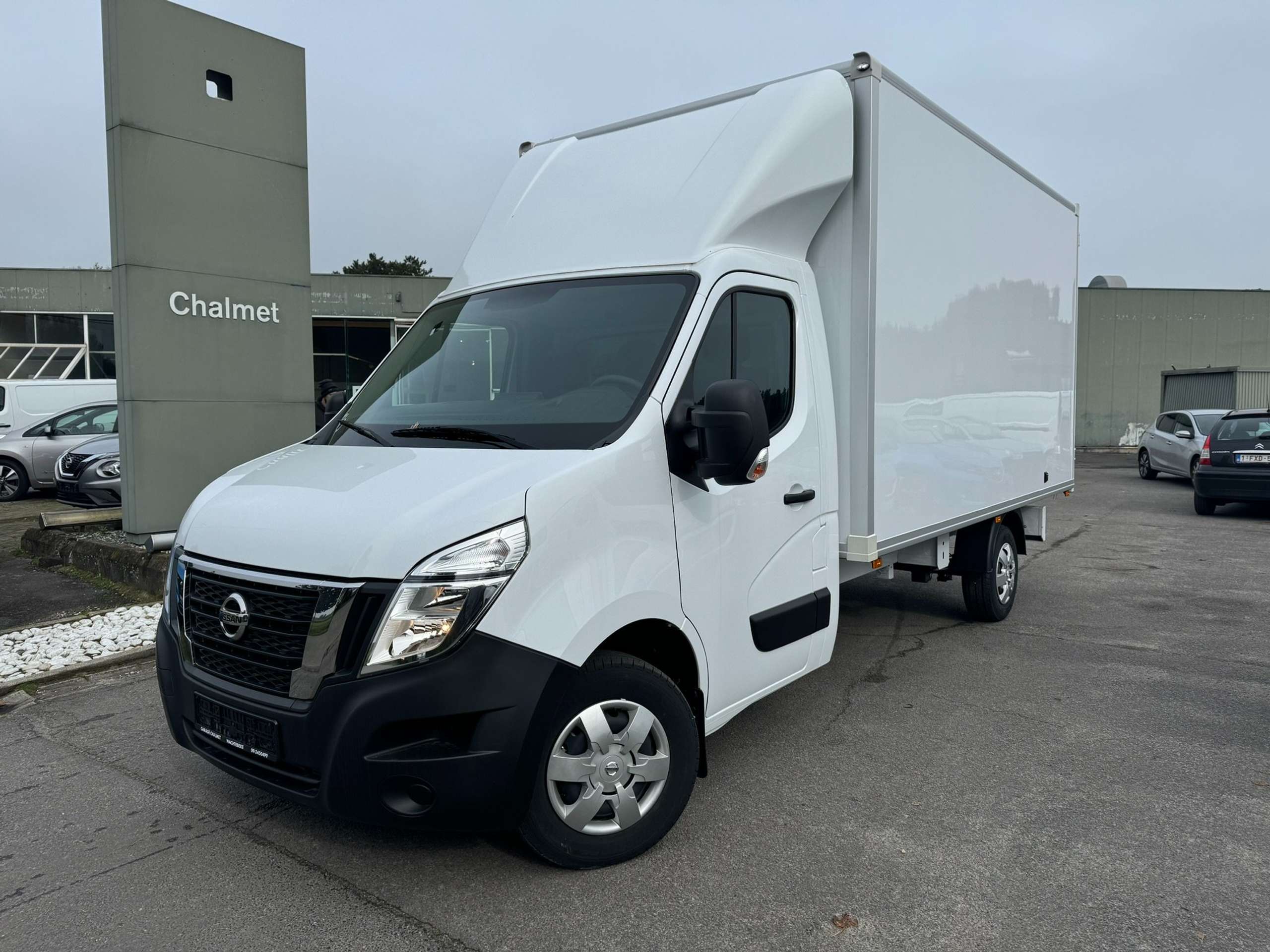 Nissan Interstar 2024