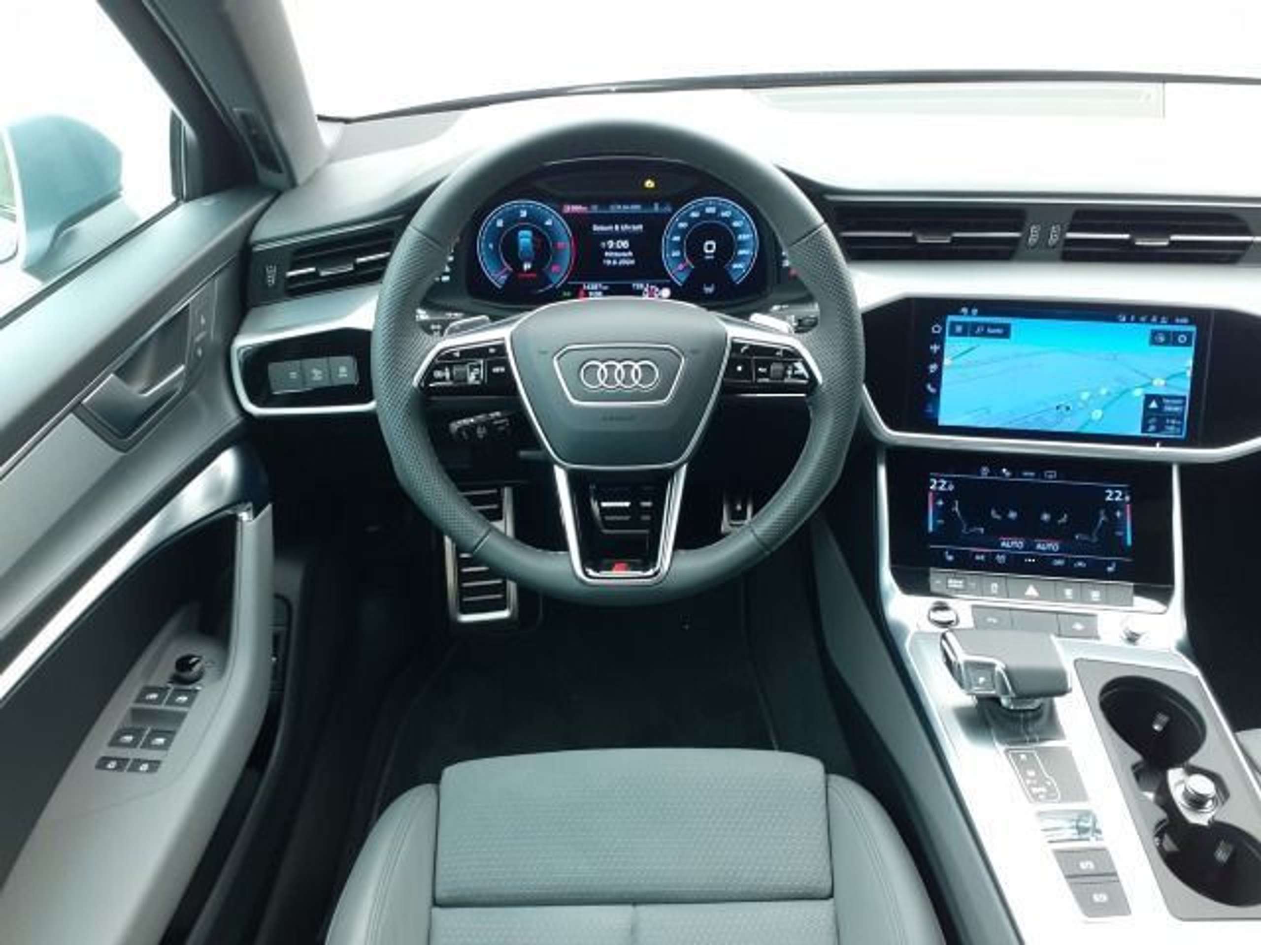 Audi - A6