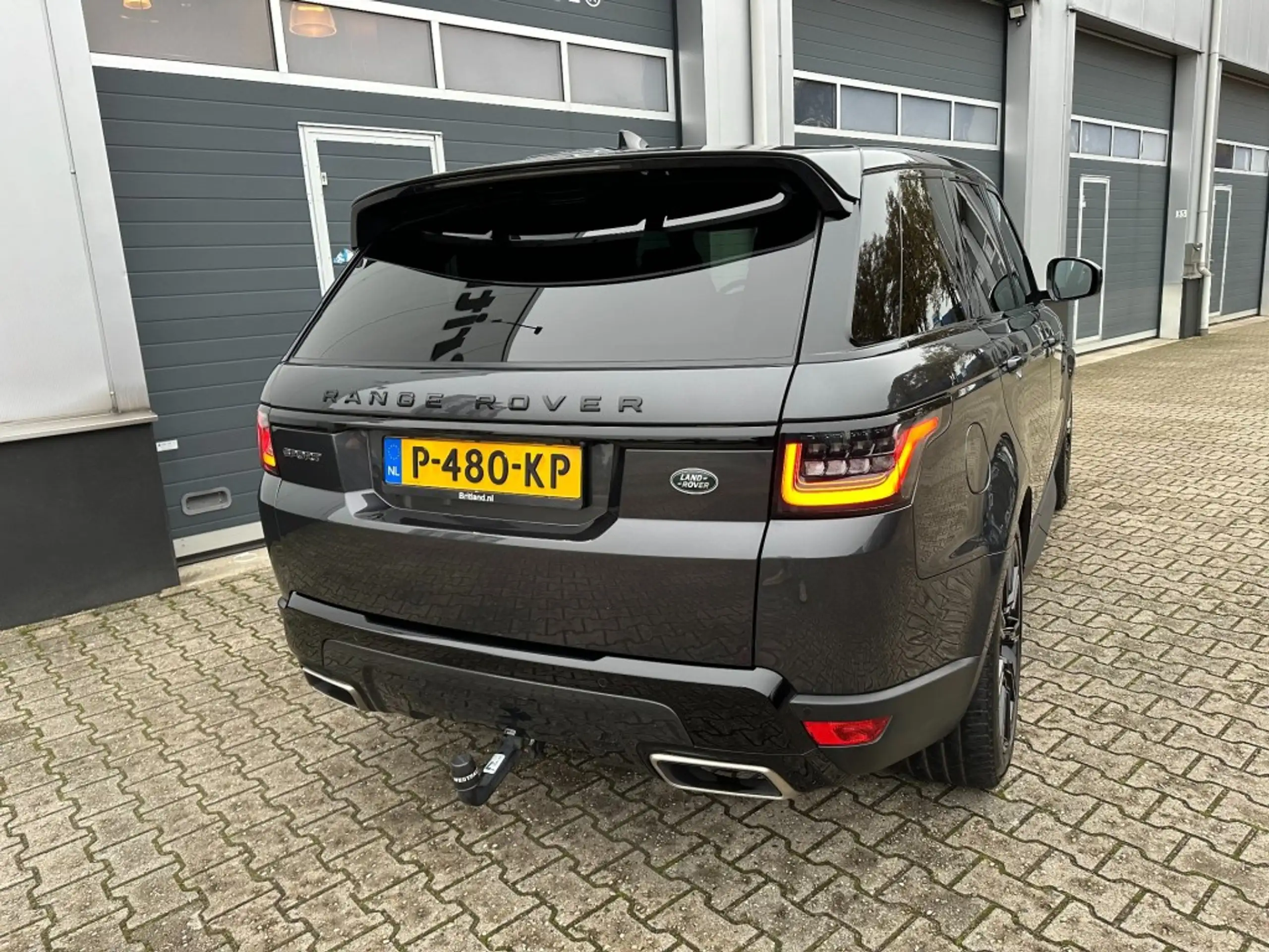 Land Rover - Range Rover Sport