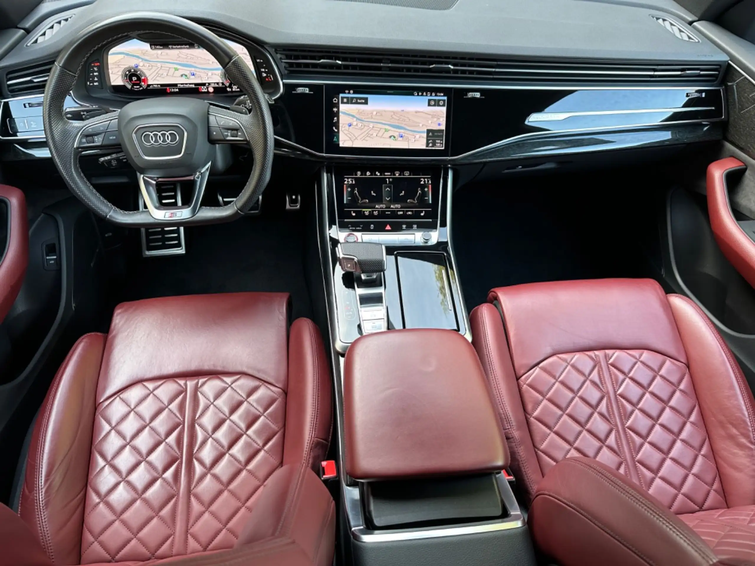 Audi - SQ8