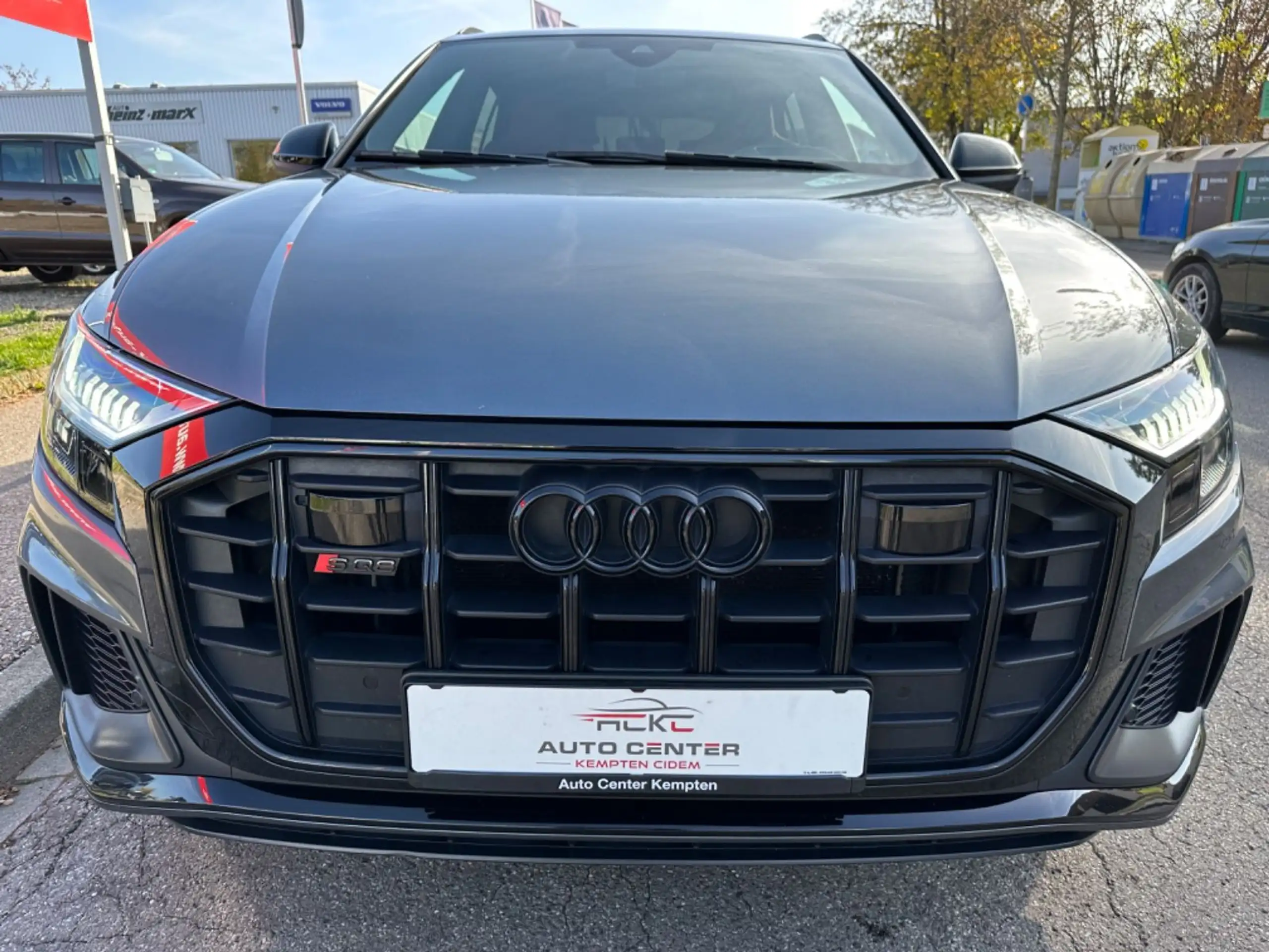 Audi - SQ8