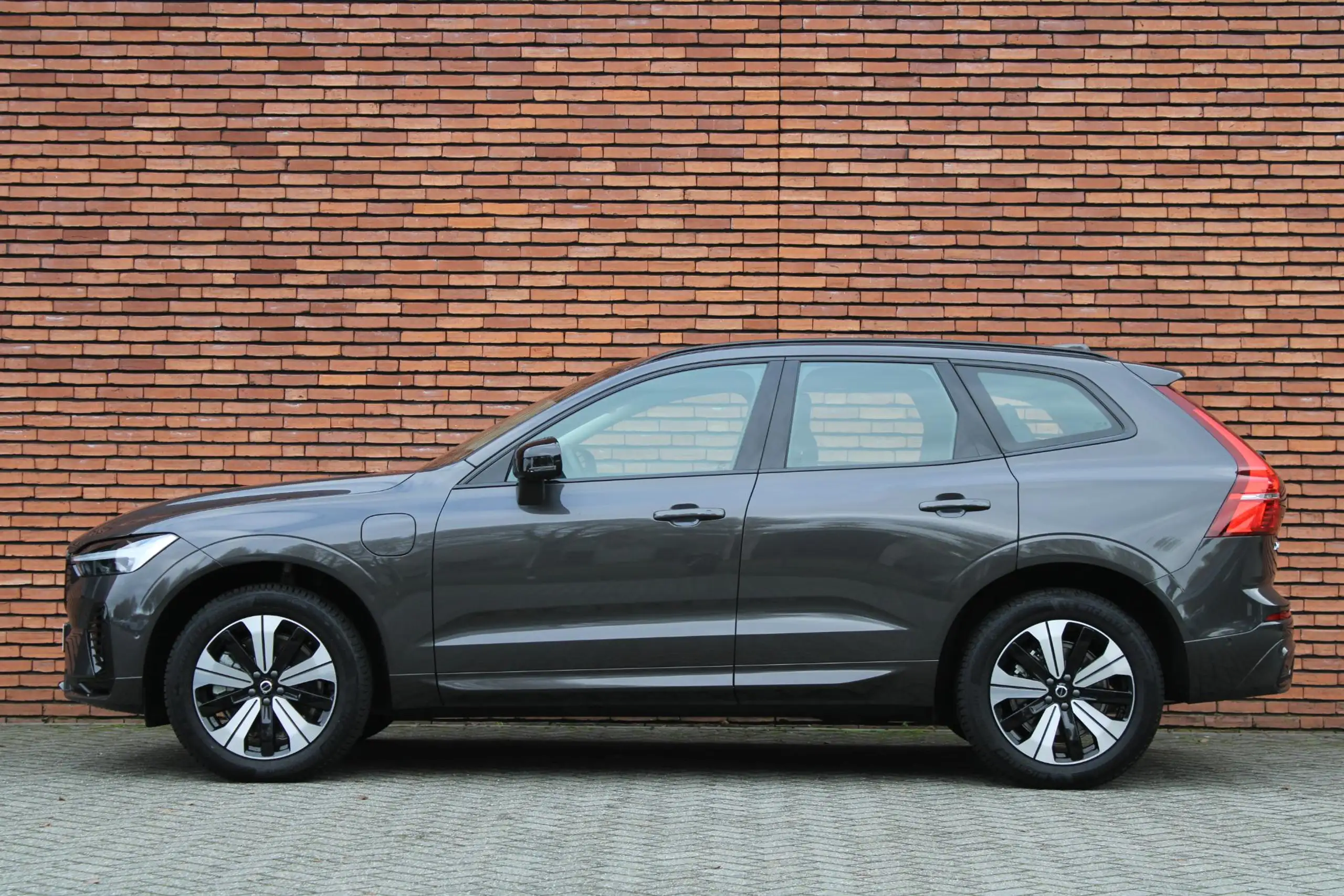 Volvo - XC60