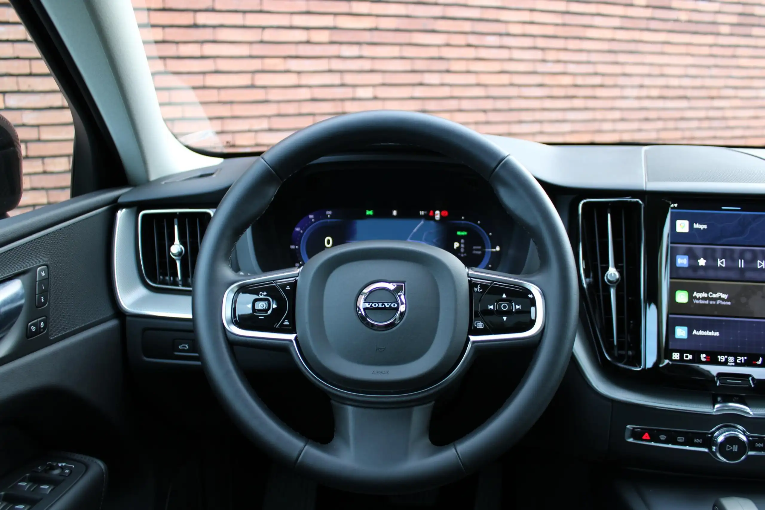 Volvo - XC60