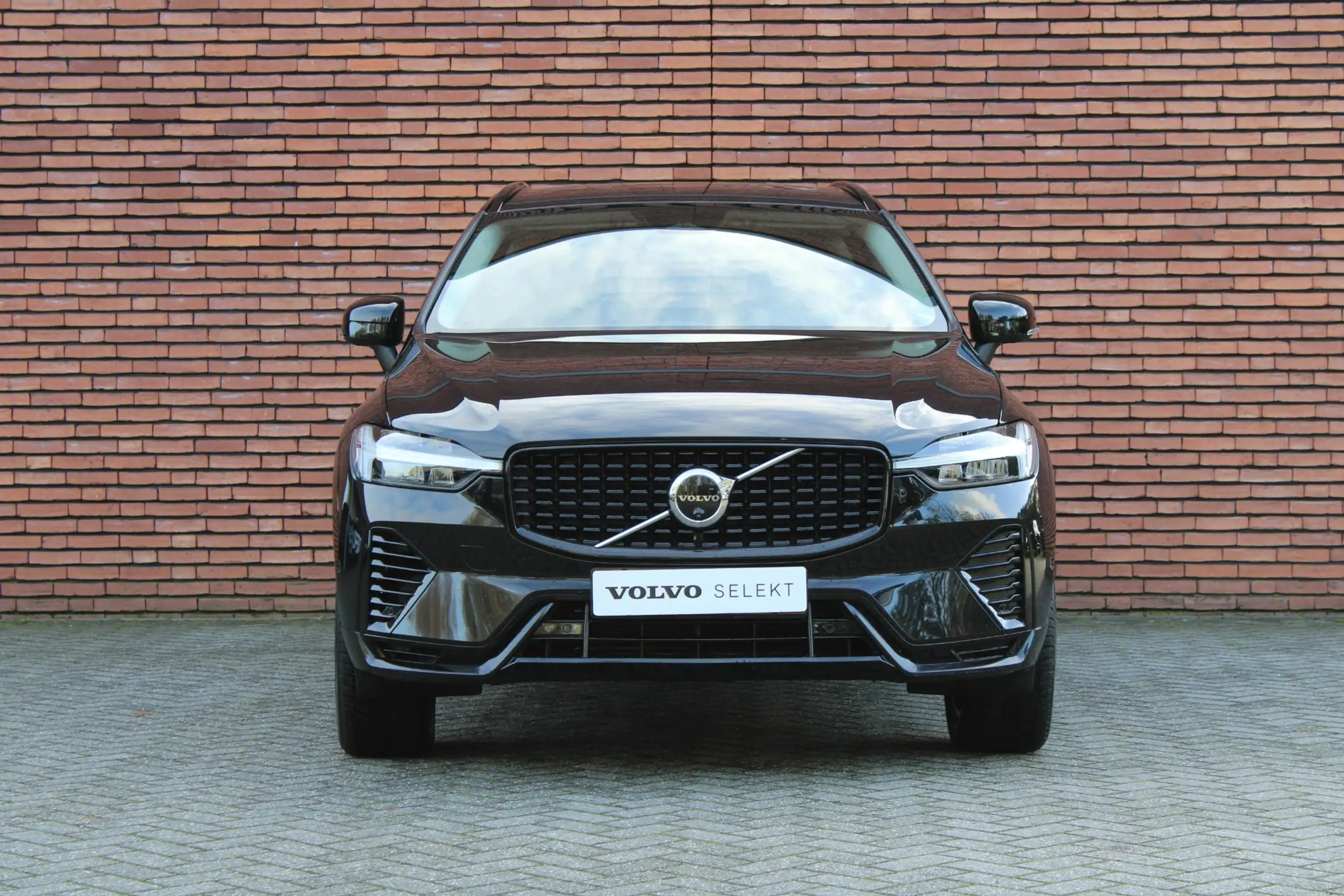 Volvo - XC60