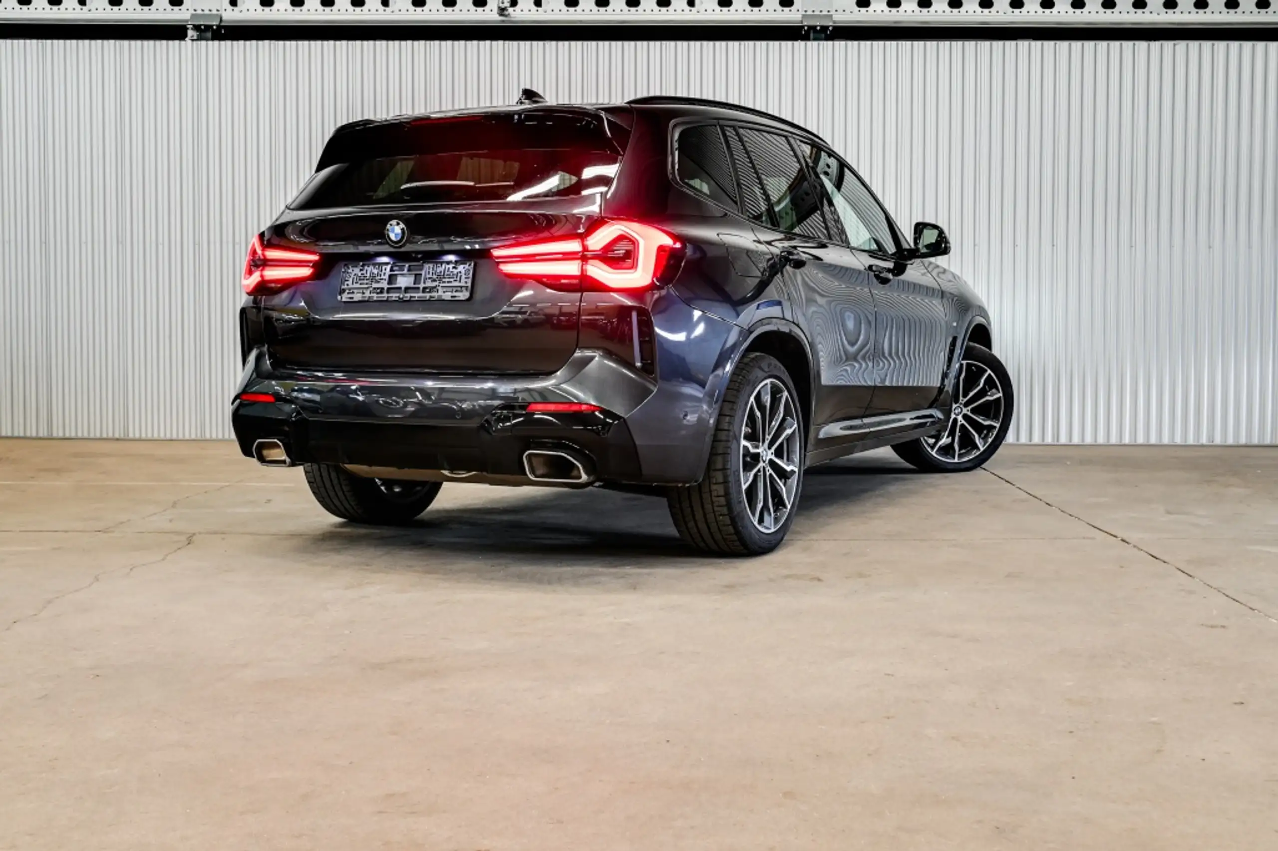 BMW - X3