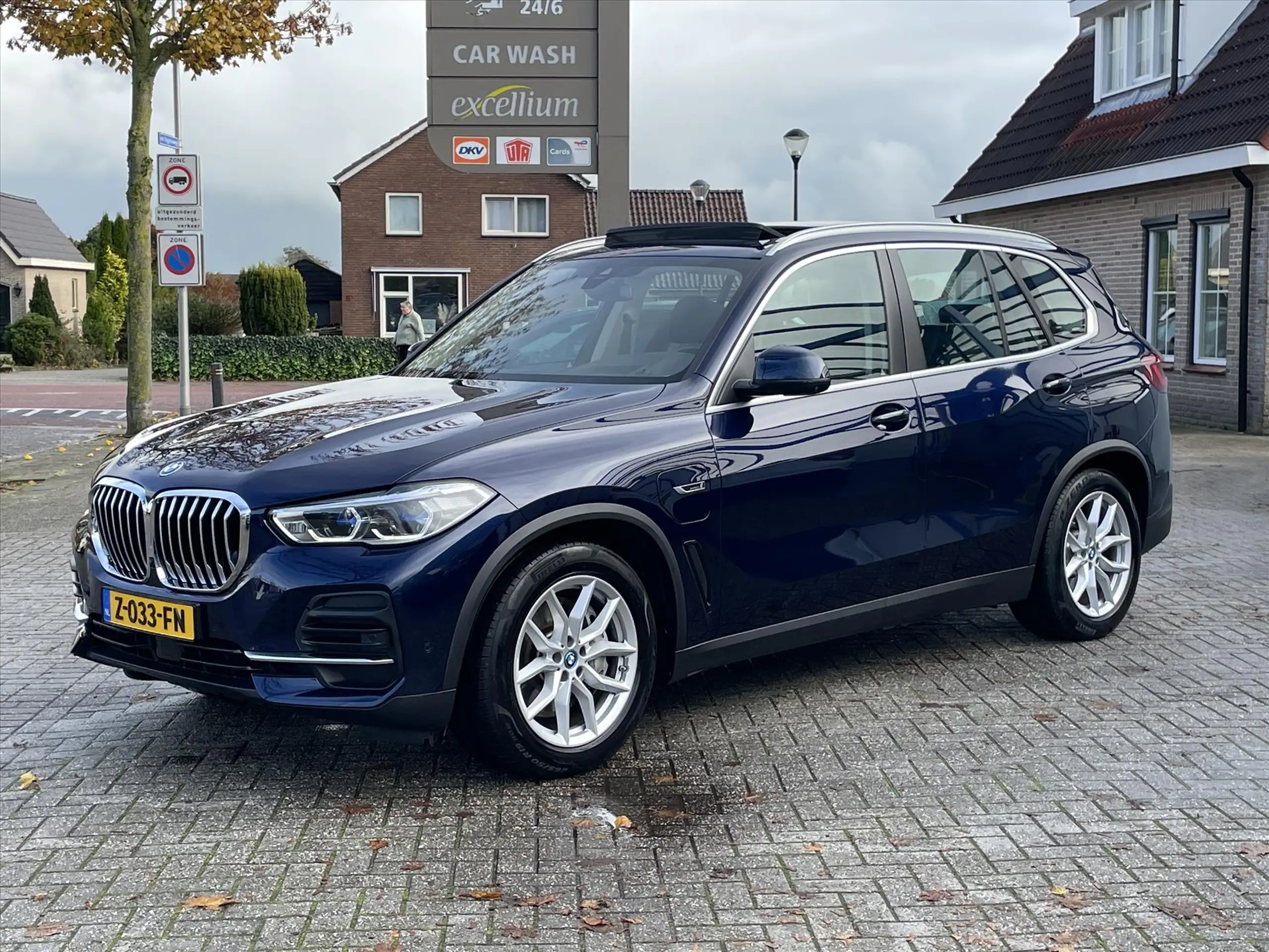 BMW - X5