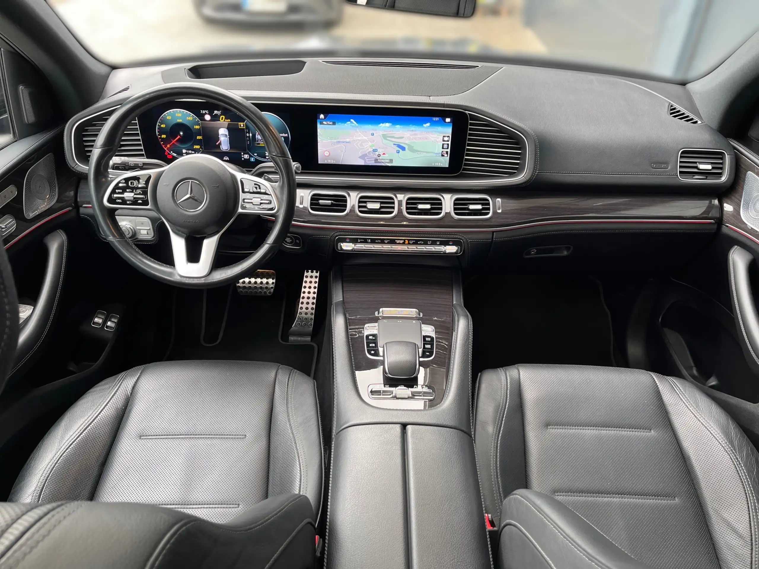 Mercedes-Benz - GLE 400