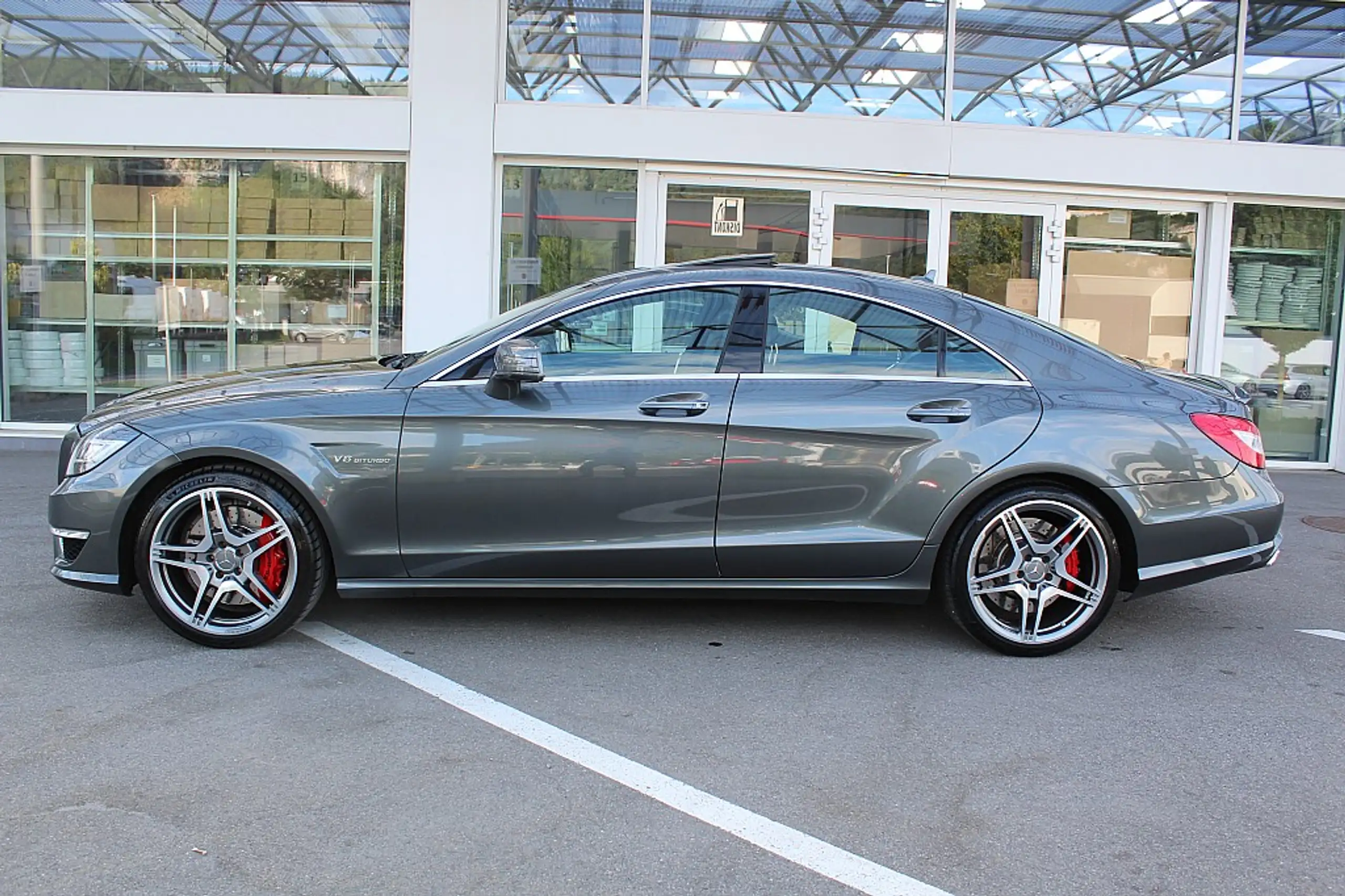 Mercedes-Benz - CLS 63 AMG