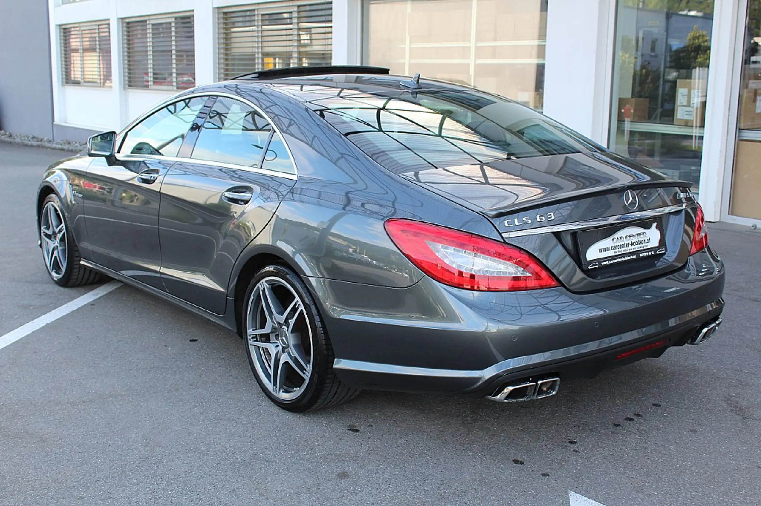 Mercedes-Benz - CLS 63 AMG