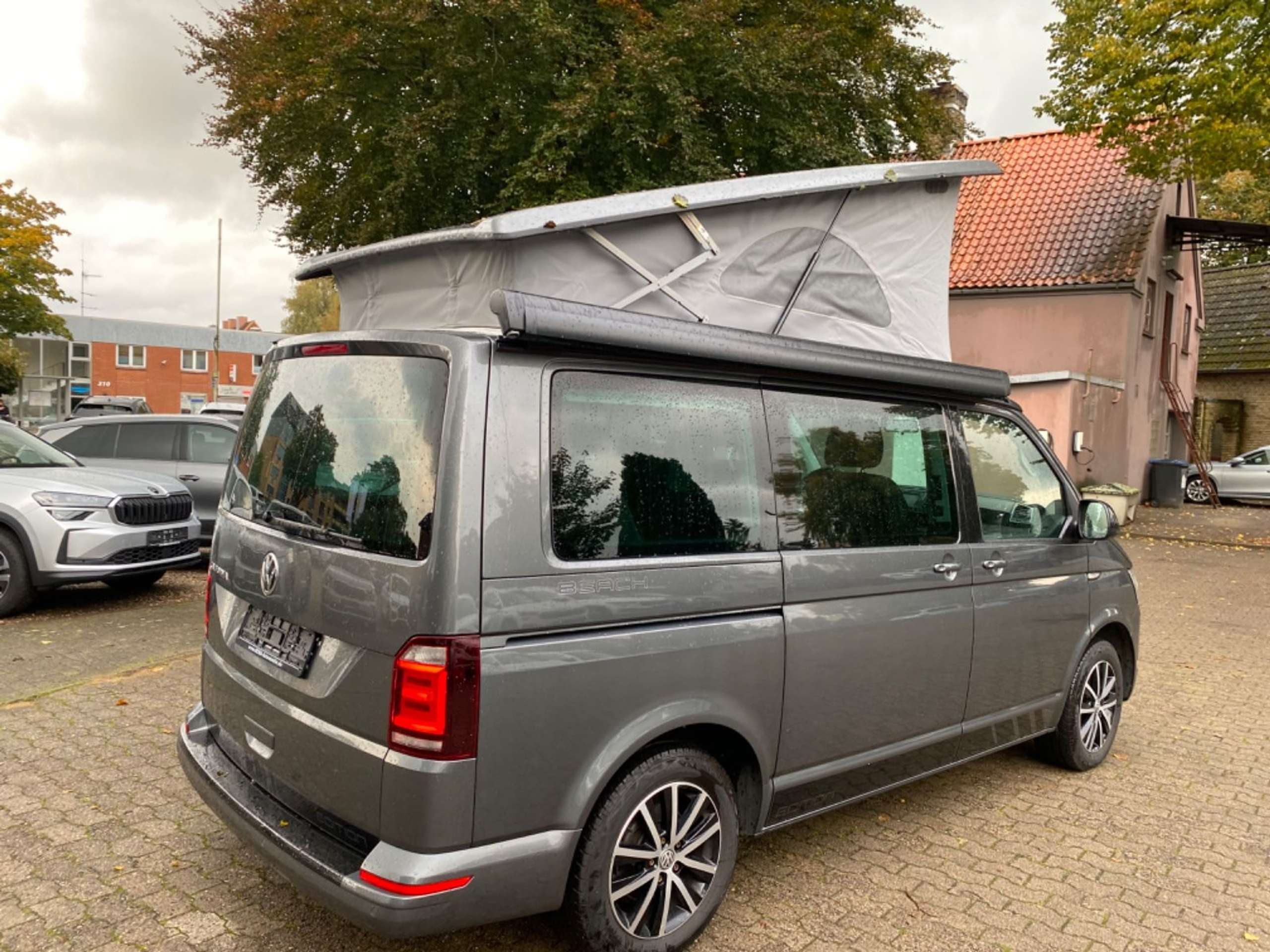 Volkswagen - T6 California