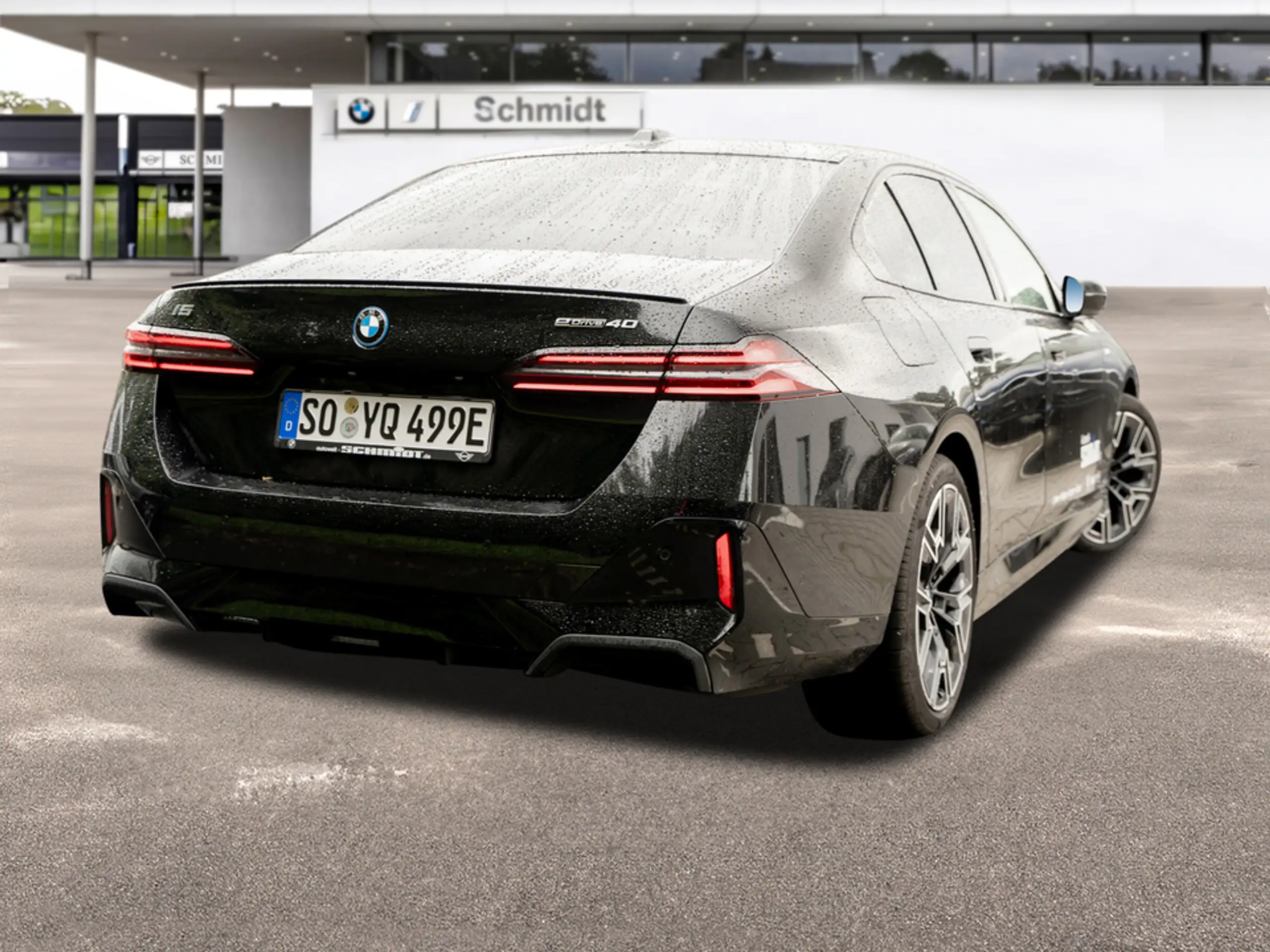 BMW - i5