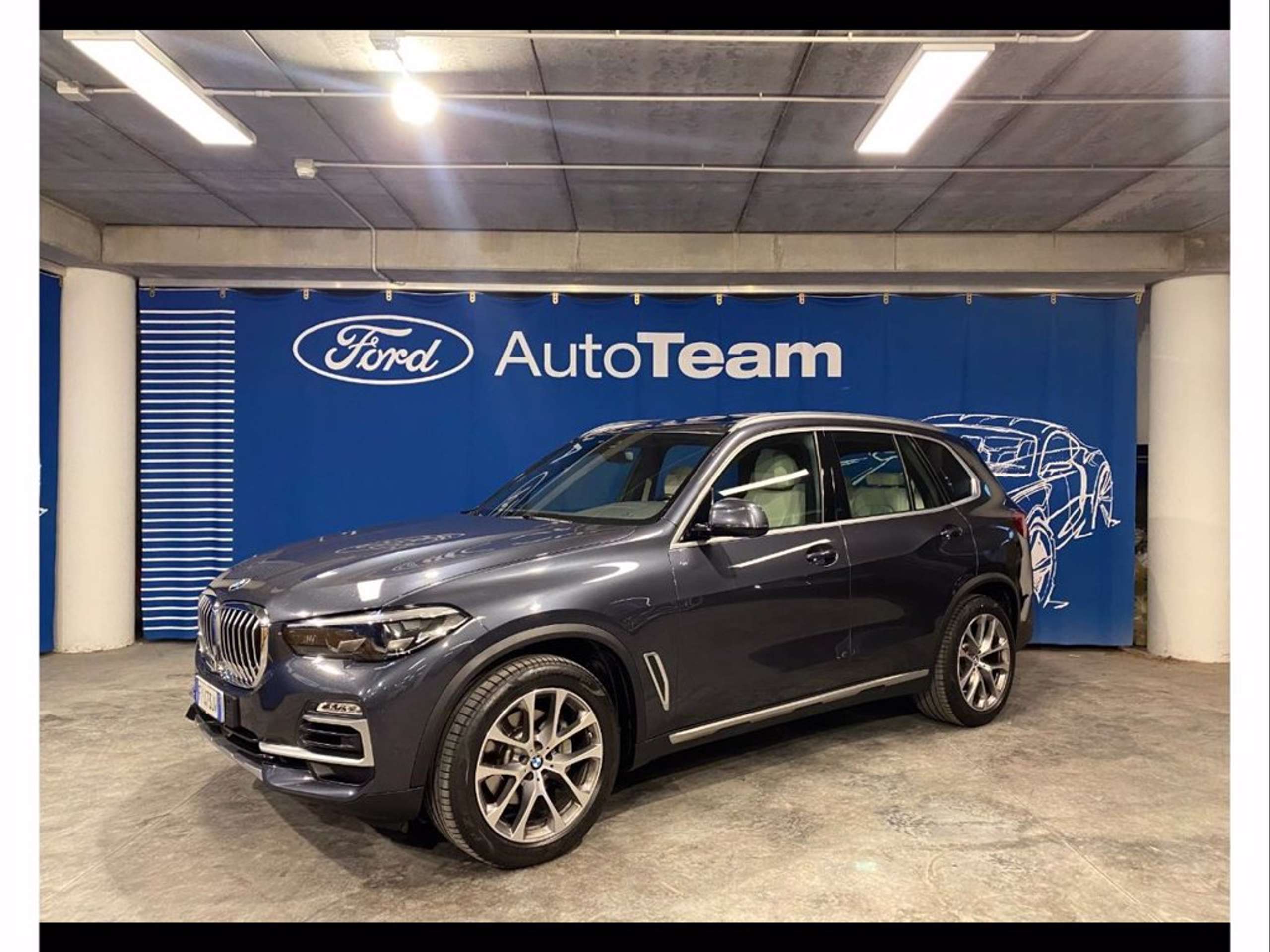 BMW - X5