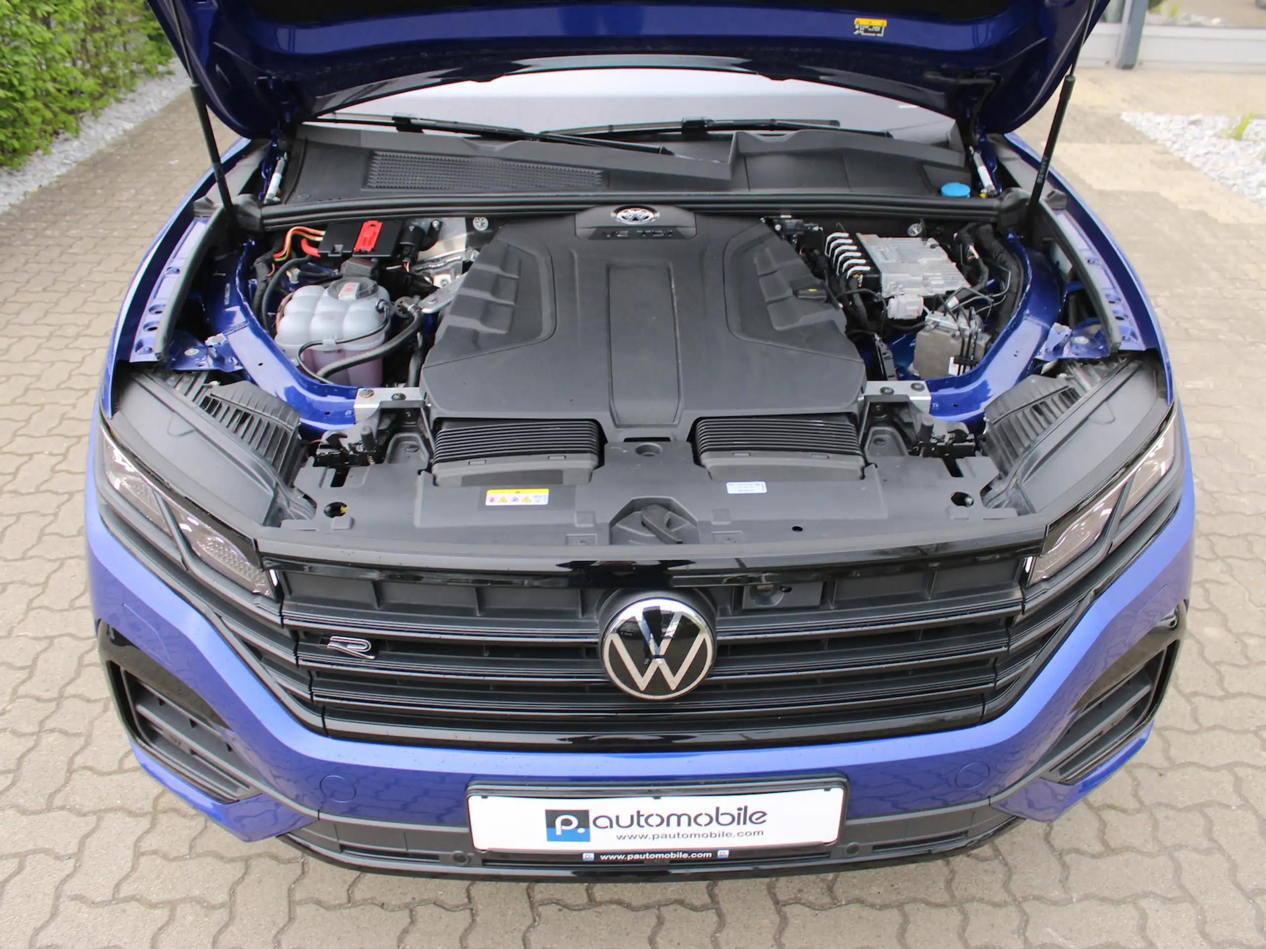 Volkswagen - Touareg