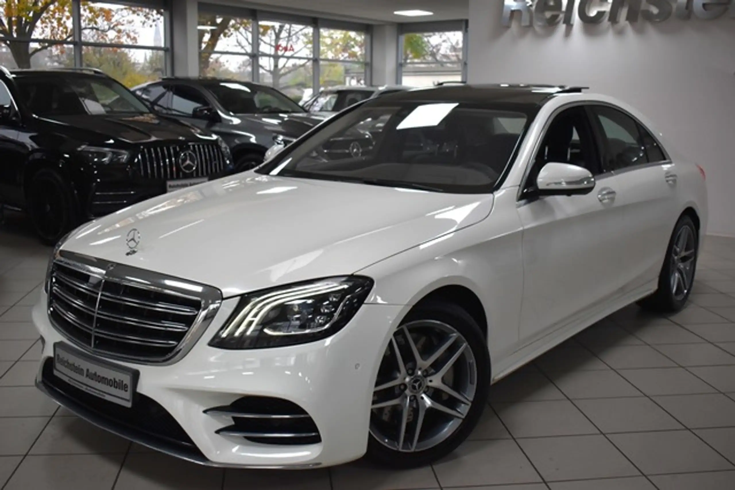 Mercedes-Benz - S 400