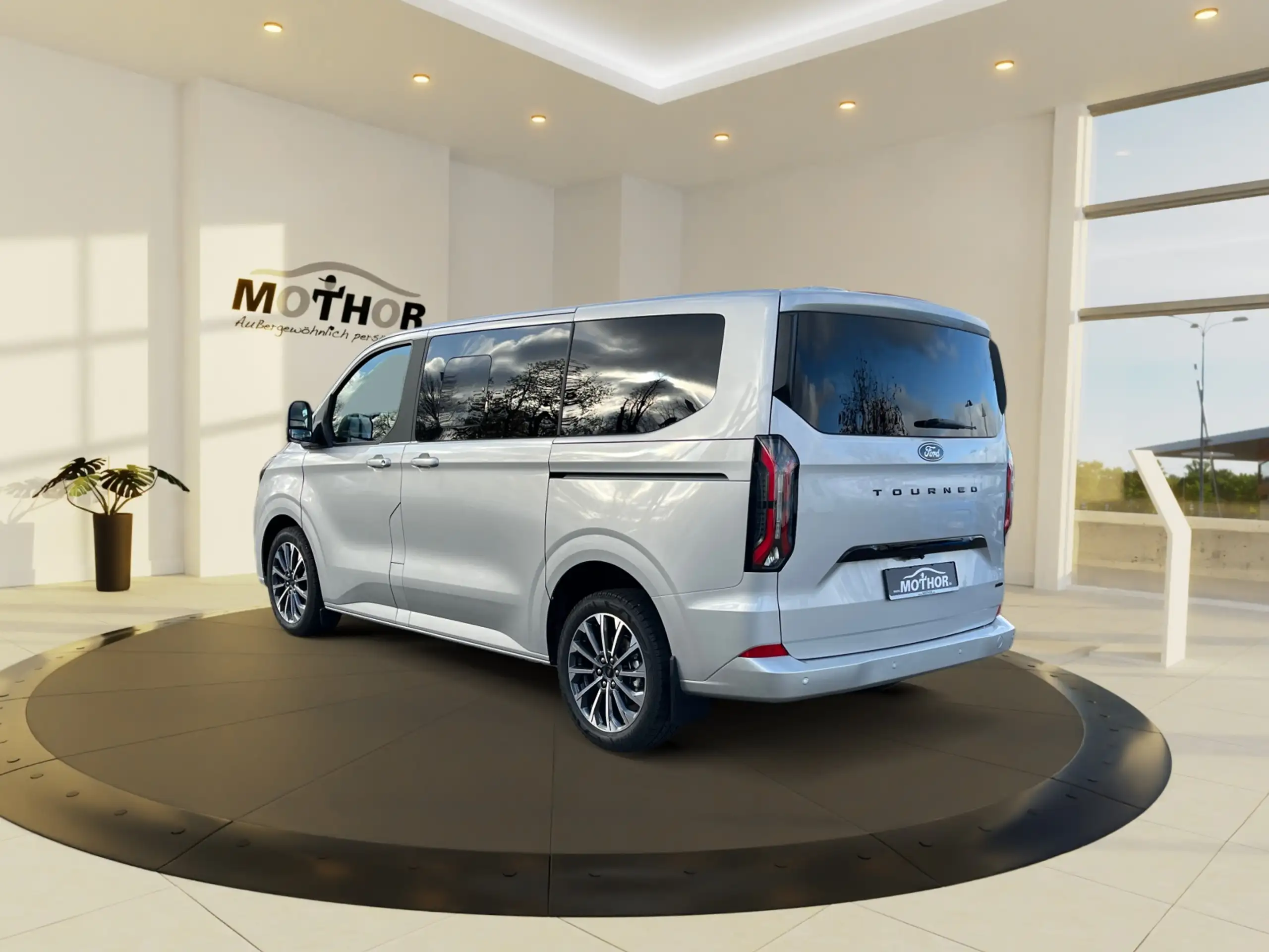 Ford - Tourneo Custom