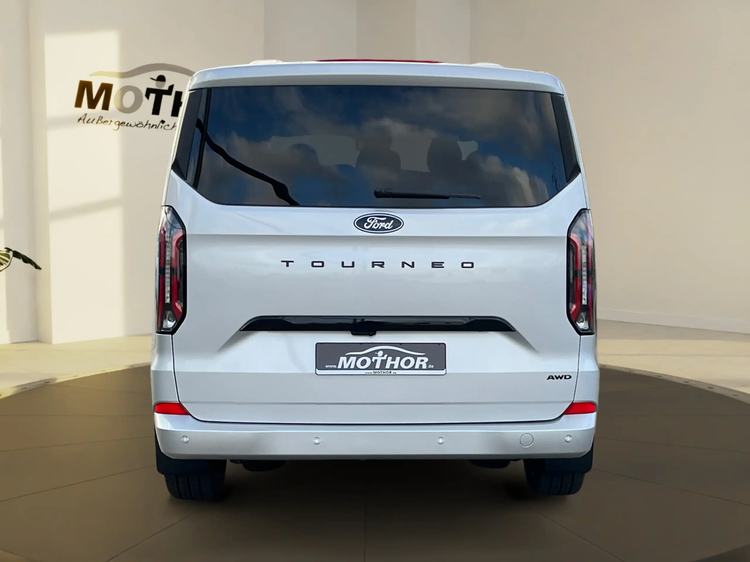 Ford - Tourneo Custom