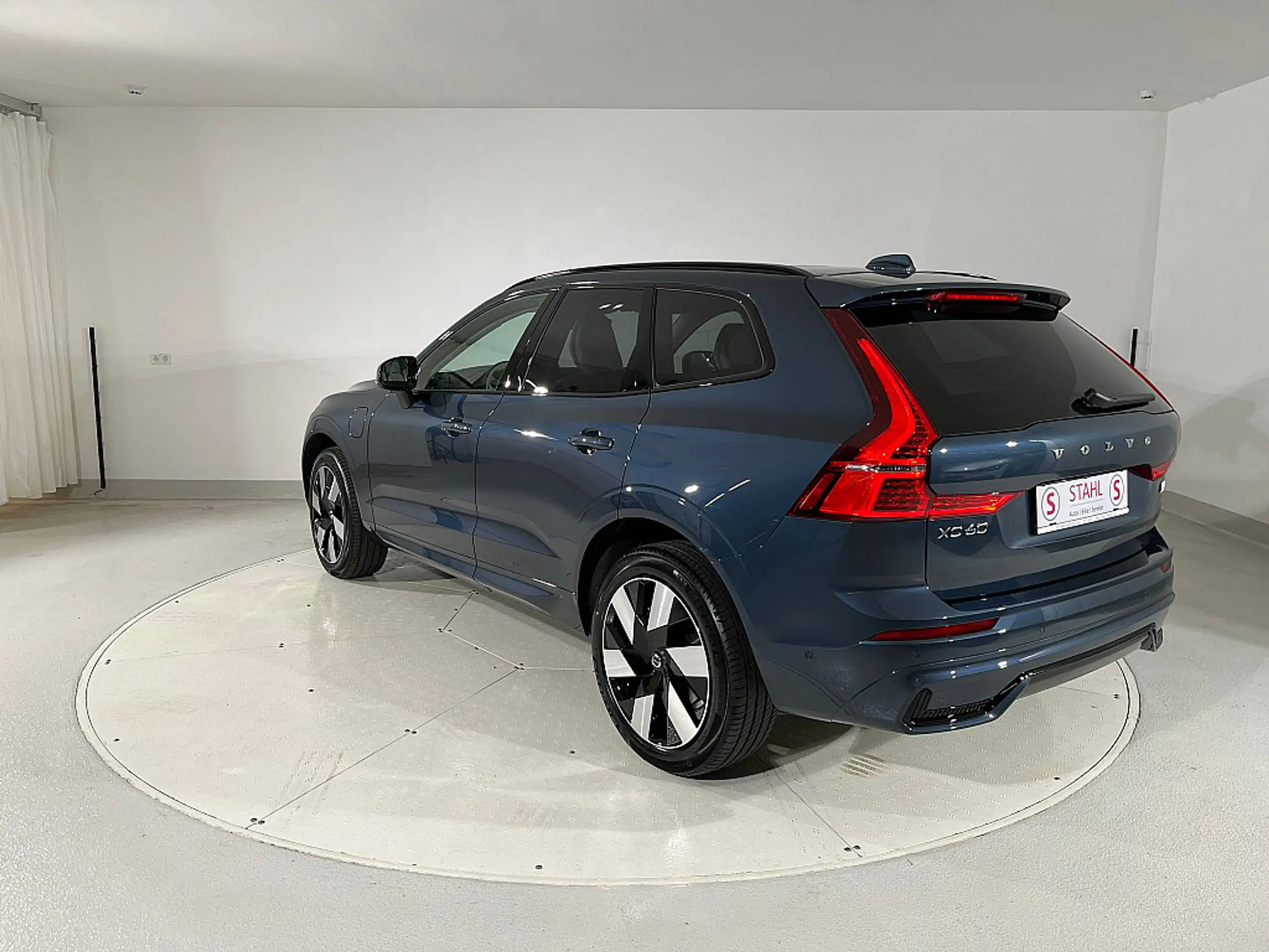 Volvo - XC60