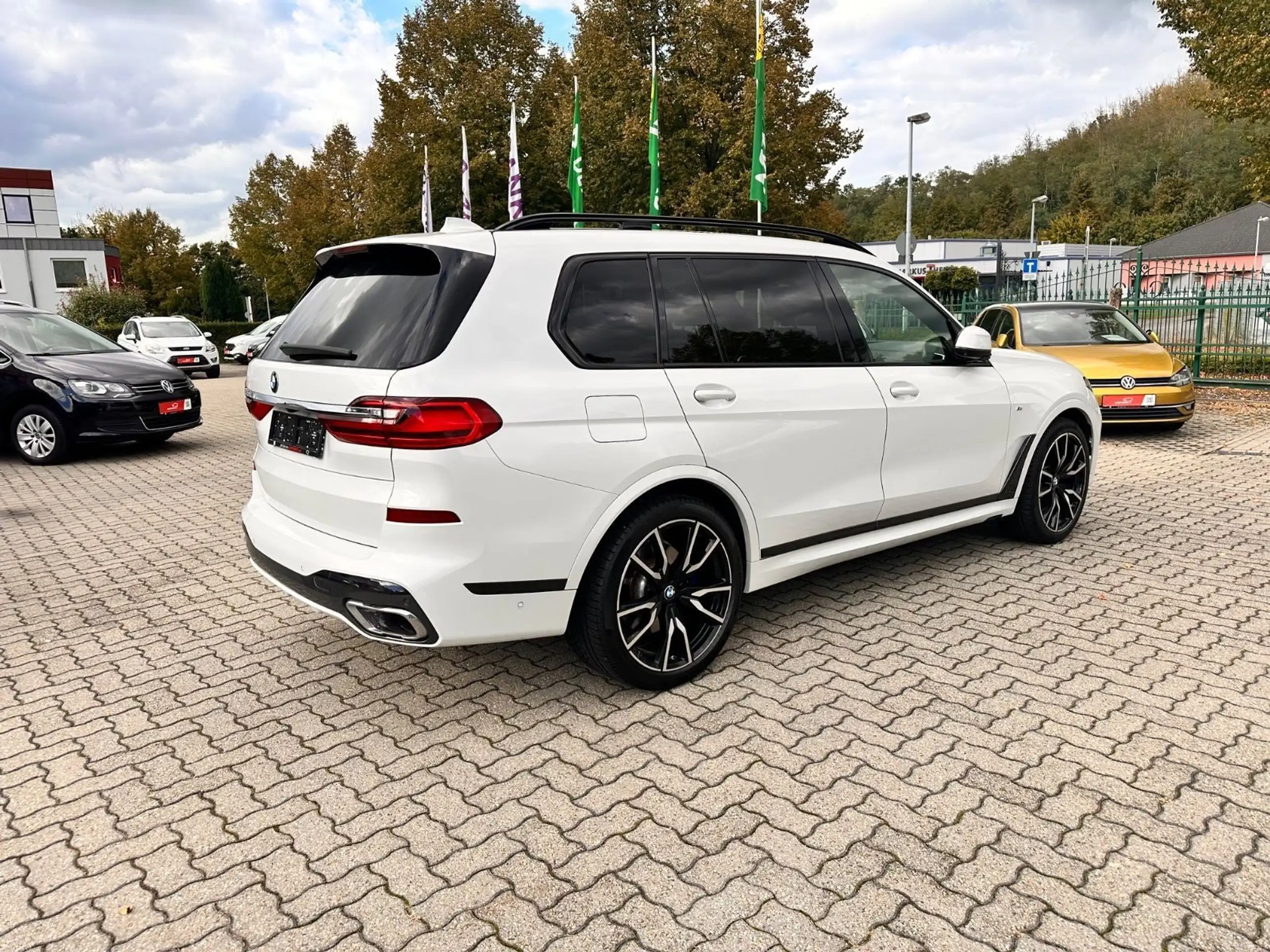 BMW - X7