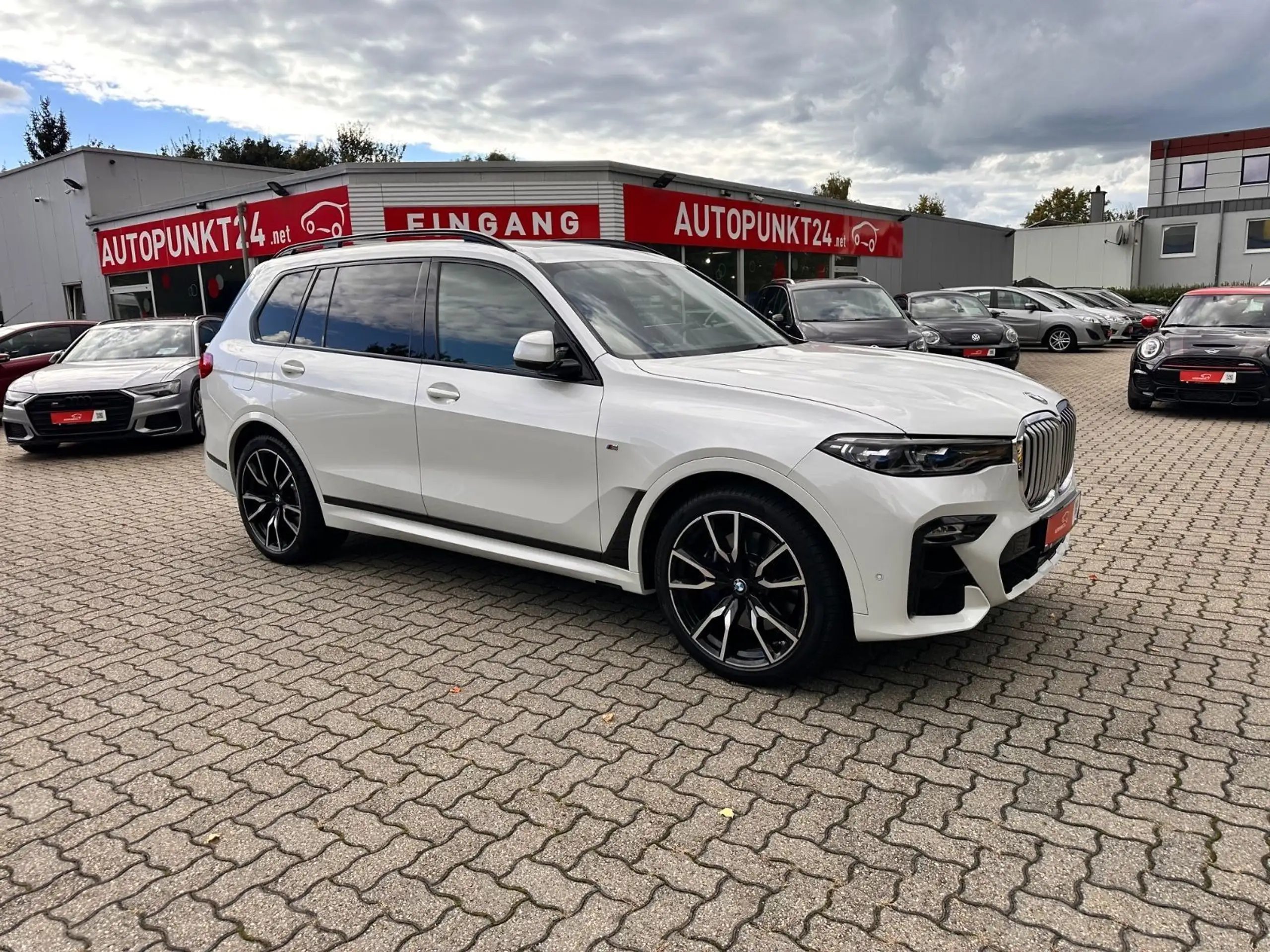 BMW - X7