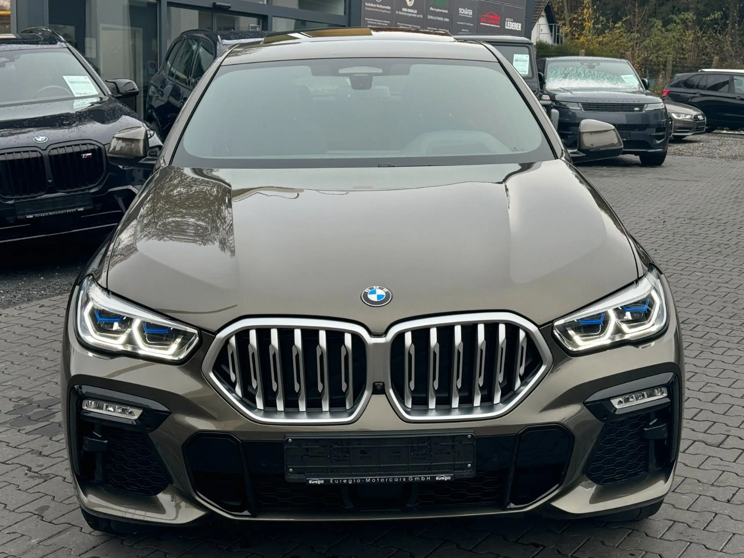 BMW - X6