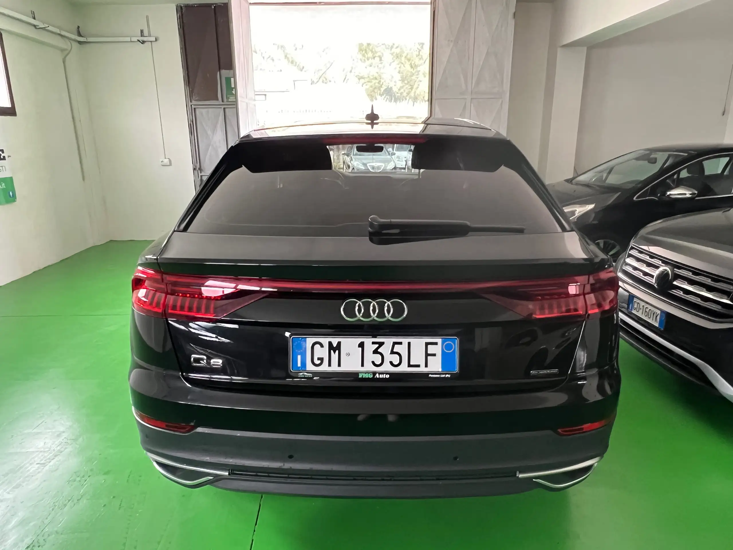 Audi - Q8